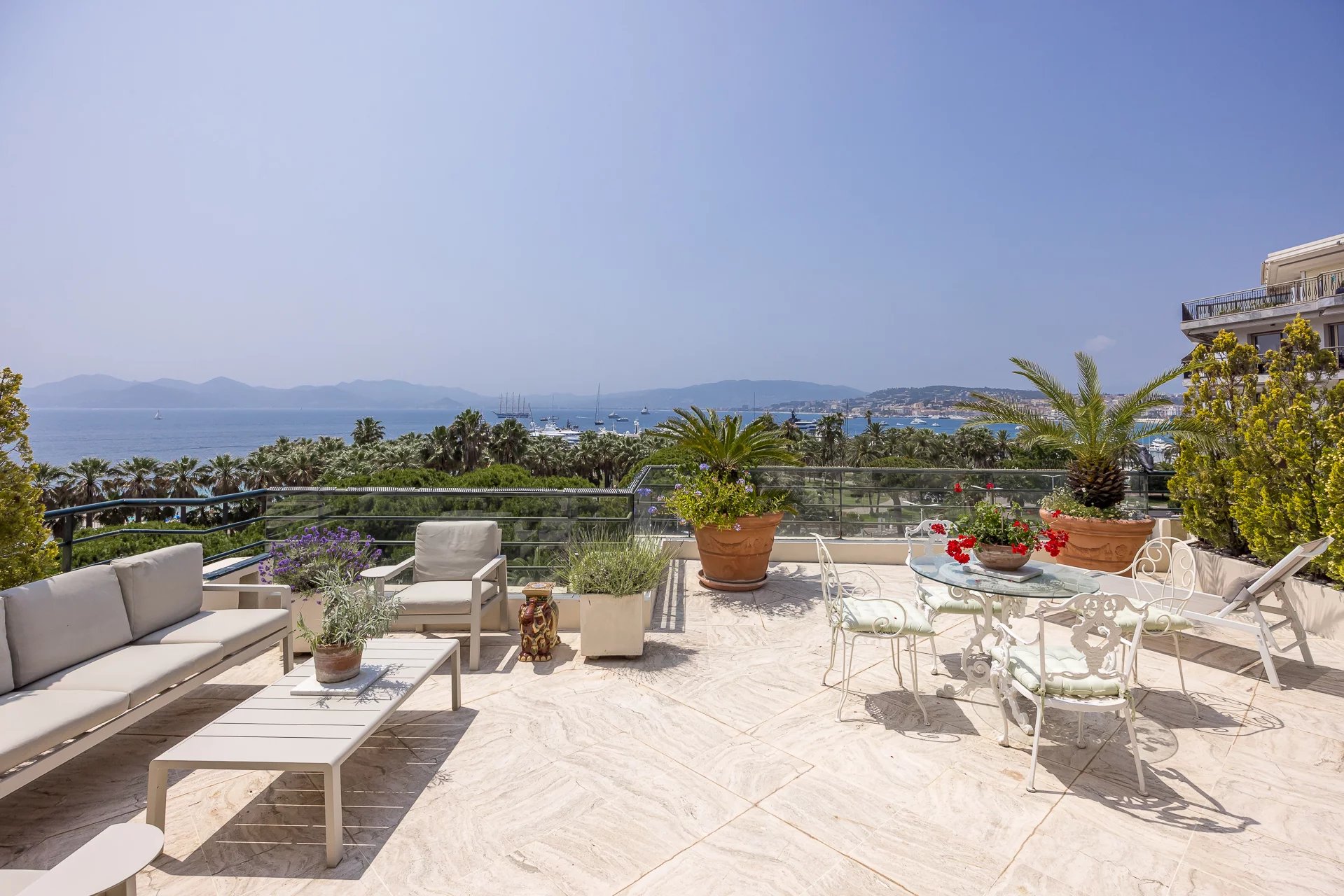 Cannes Pointe Croisette - Exceptional Penthouse – Panoramic Sea View