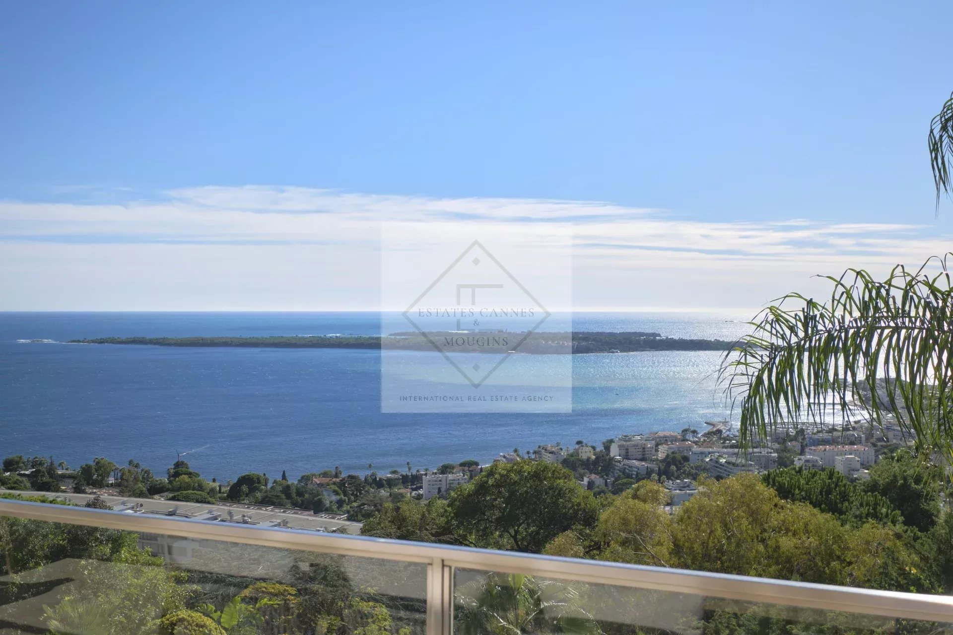 Villa à Cannes dans le quartier de la Californie — photo 23