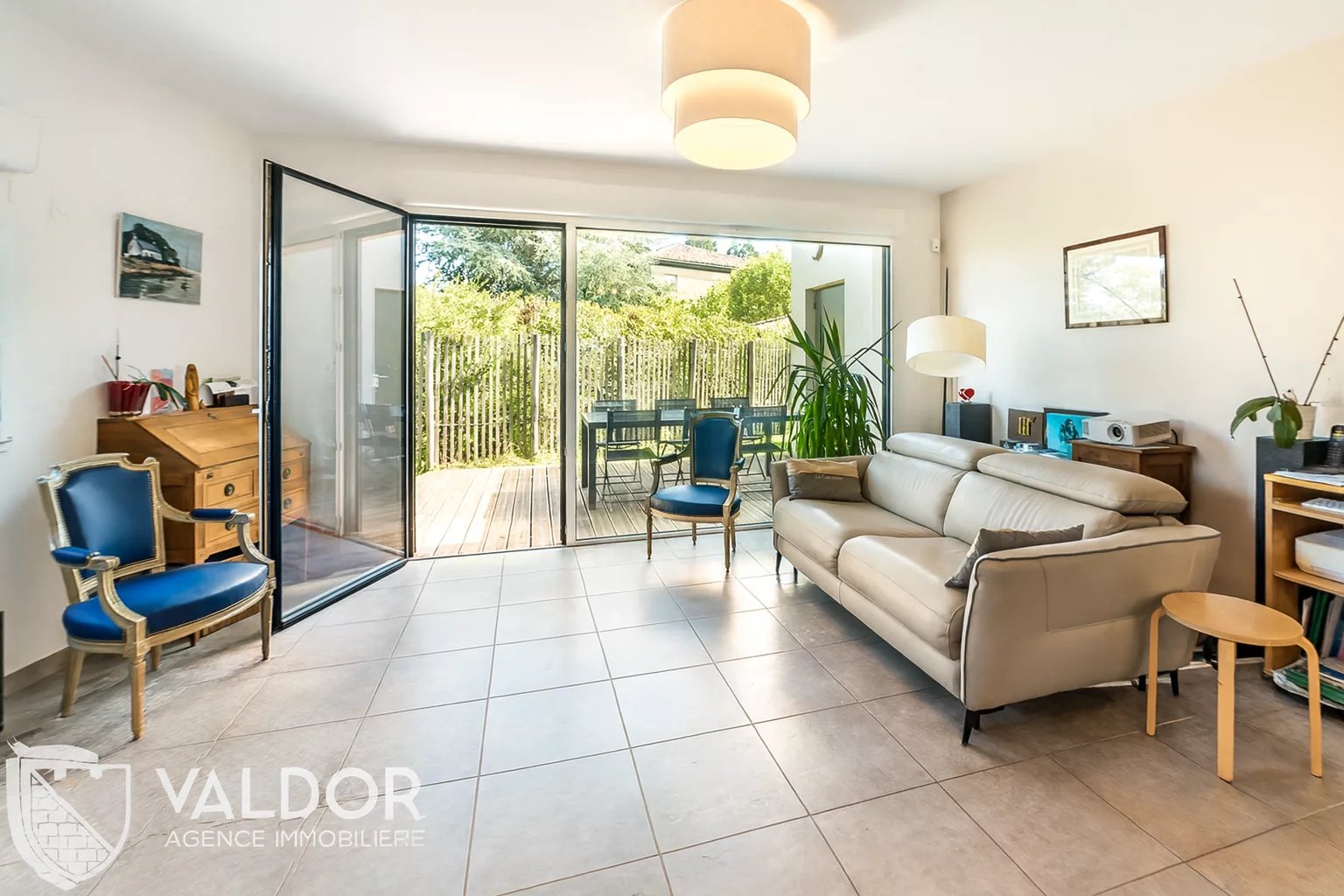 Maison 104m2 - 4 chambres - grand séjour Lumineux 44m2