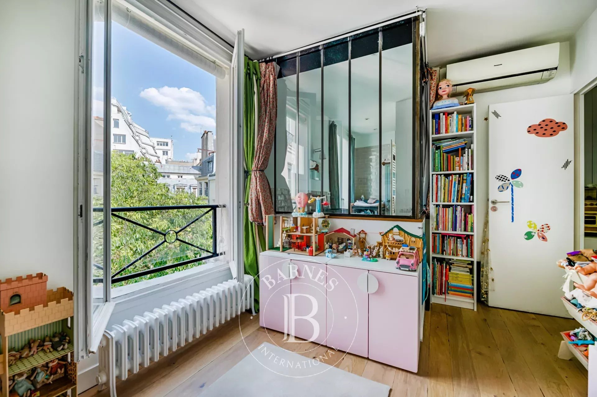 Daire Paris 3ème - picture 14