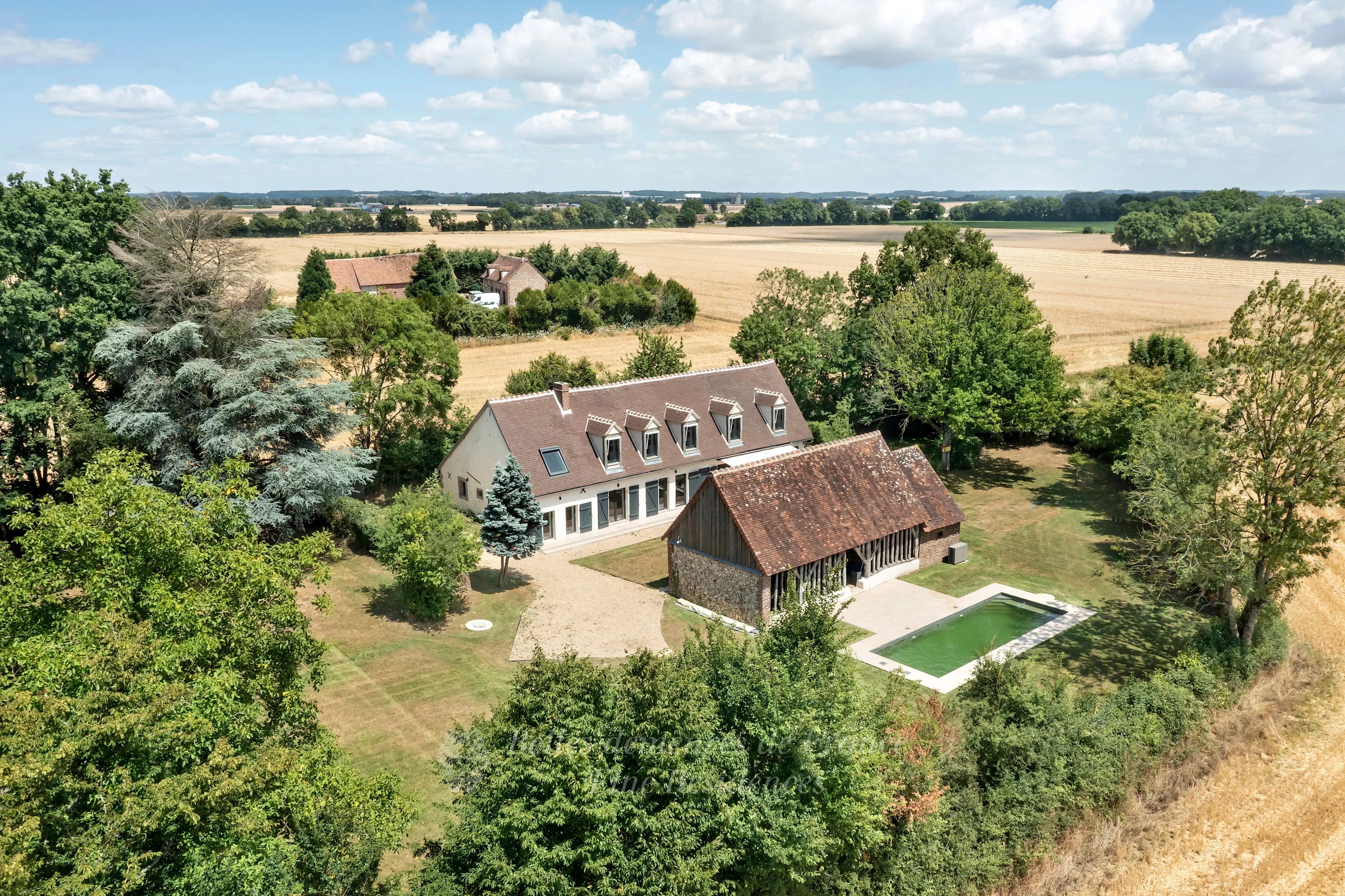 Nogent-le-Rotrou  -  A meticulously renovated character property