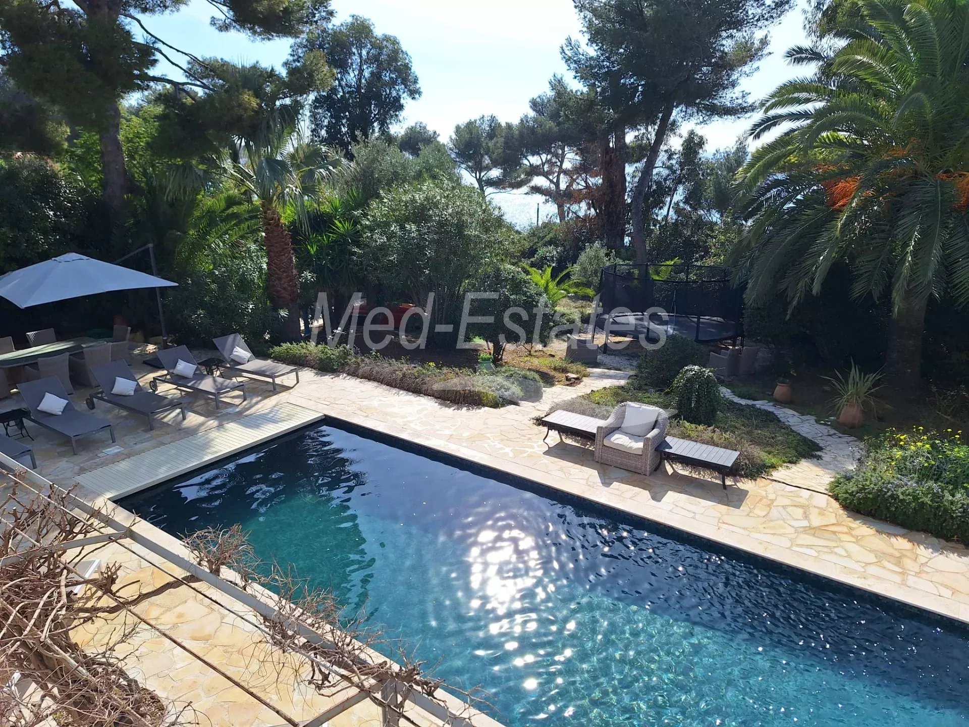 Agence immobilière de Med-Estates Saint Tropez