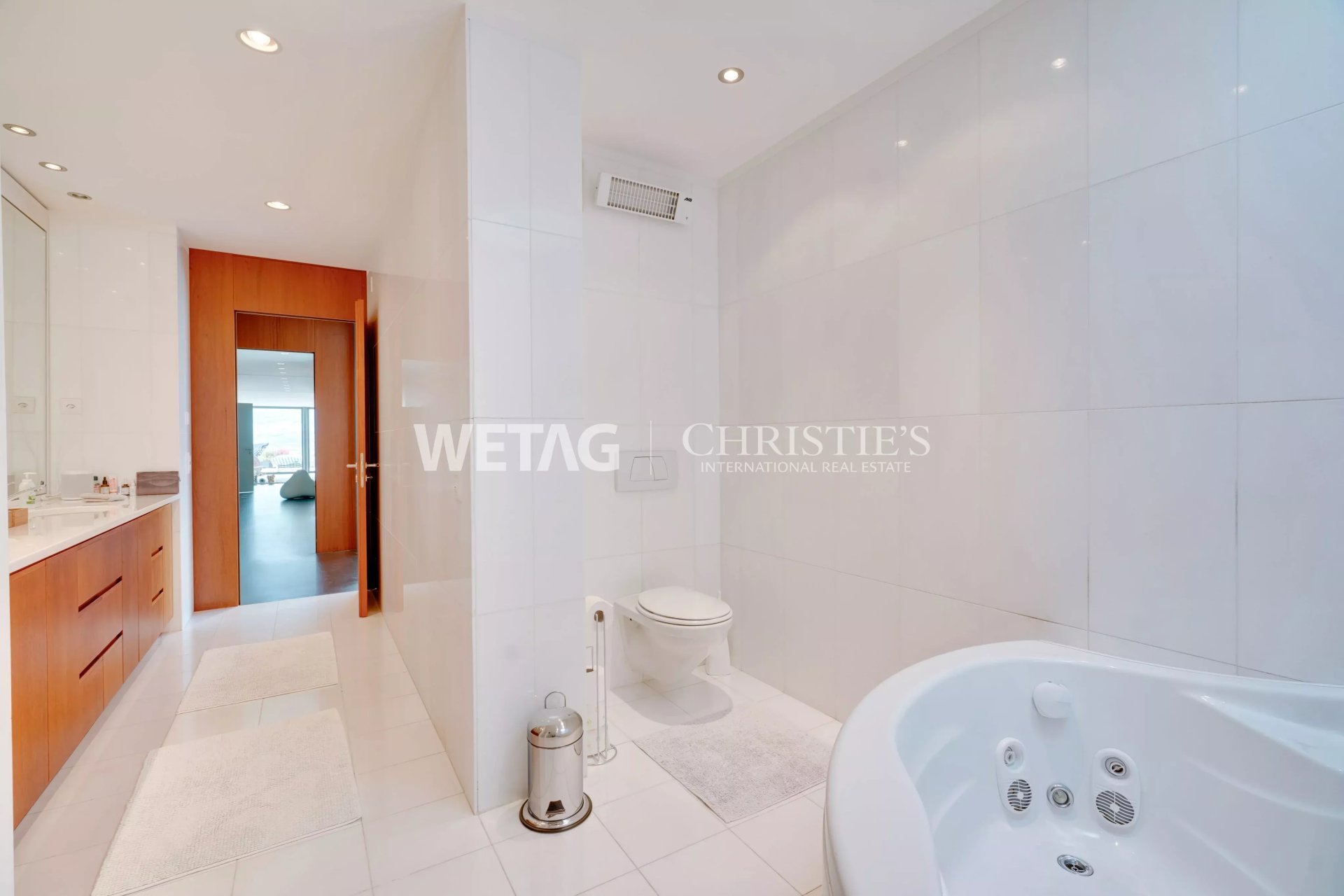 4 Bedroom Apartment/Flat's Image 6