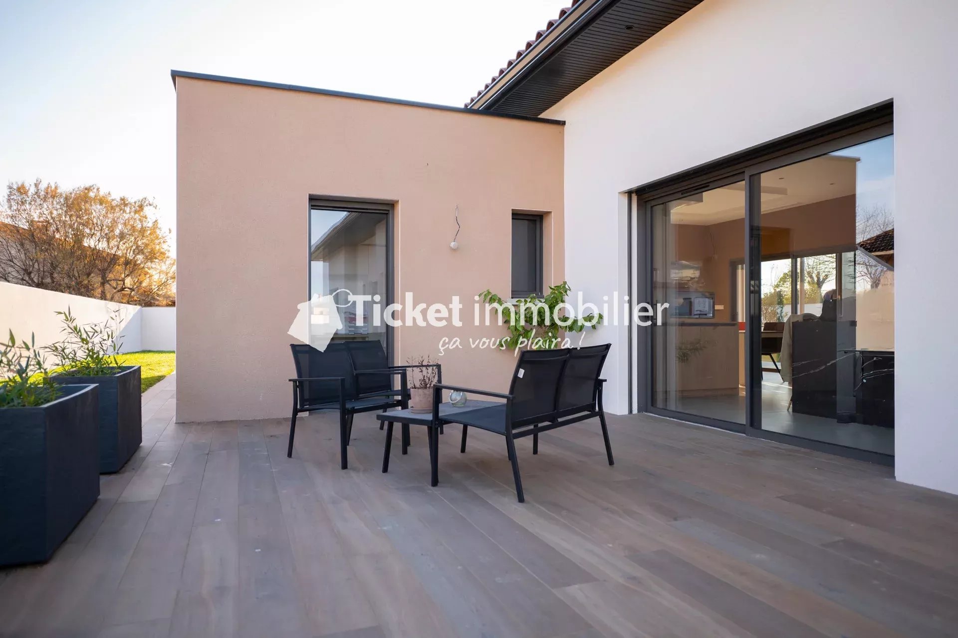 VILLA CONTEMPORAINE T4 160m2 NEUVE AVEC DOUBLE GARAGE, CLIMATISATION GAINABLE, SUPERBES PRESTATIONS, 1111m2 DE TERRAIN ... — photo 20