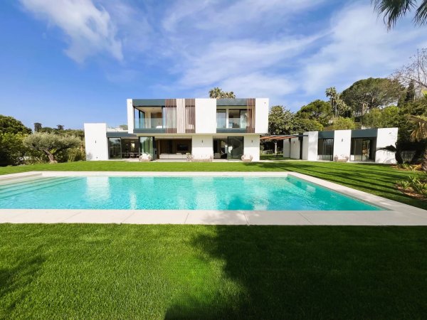Luxury Villa Antibes: Magnificent Family Estate near Eden-Roc — photo 4