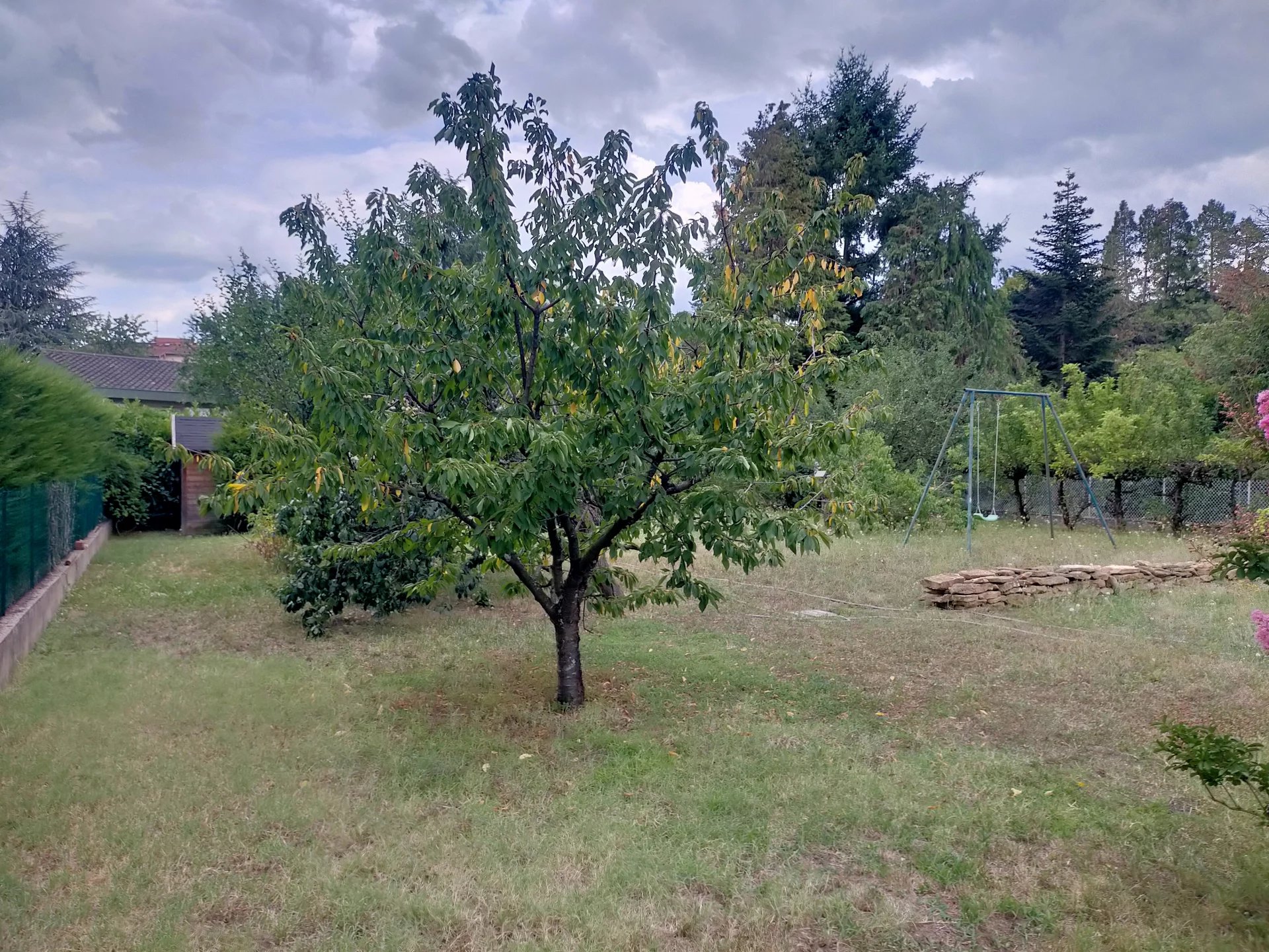 83124740 Location Francheville
