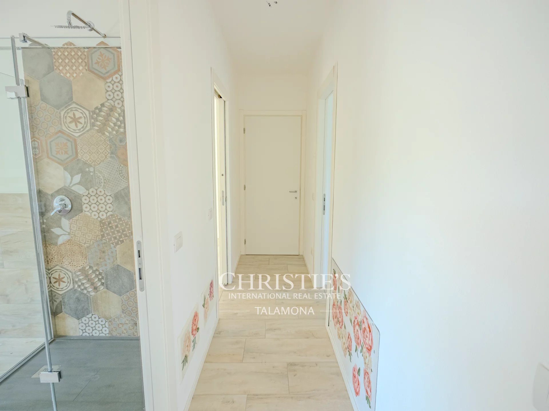 3 Bedroom Apartment/Flat's Image 15