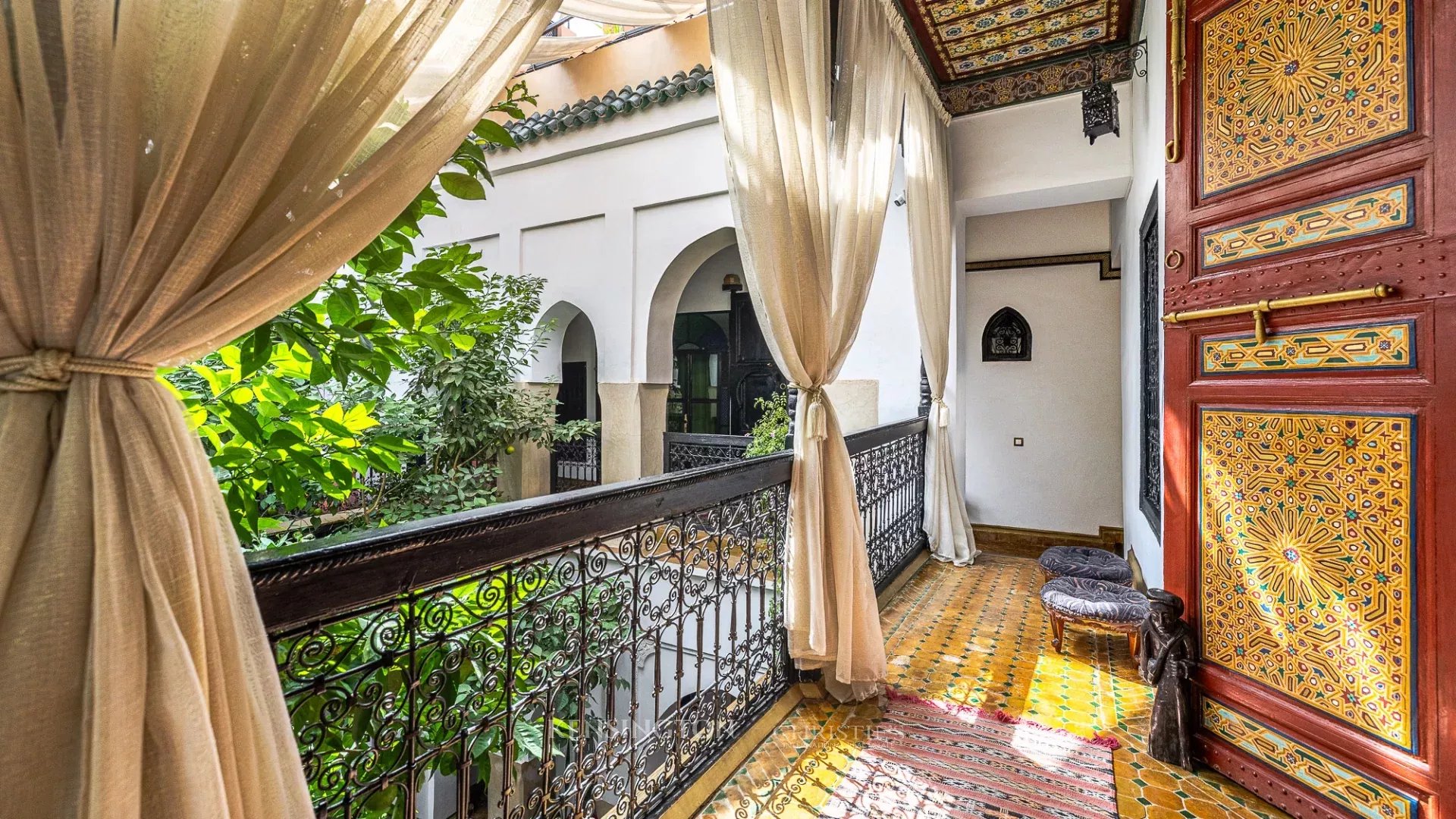 6 Bedroom Villa/Townhouse's Image 9