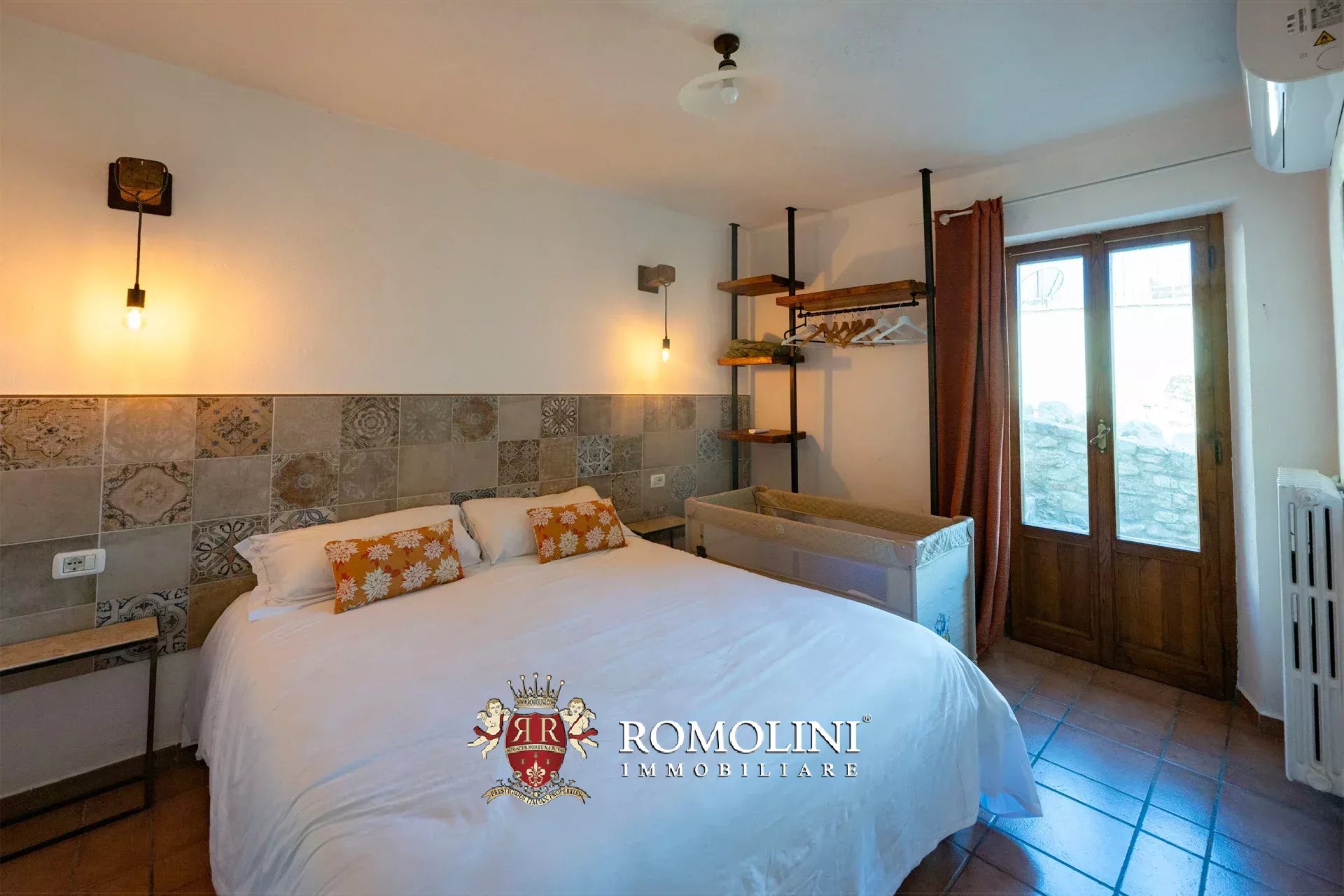 10 Bedroom Villa/Townhouse's Image 54
