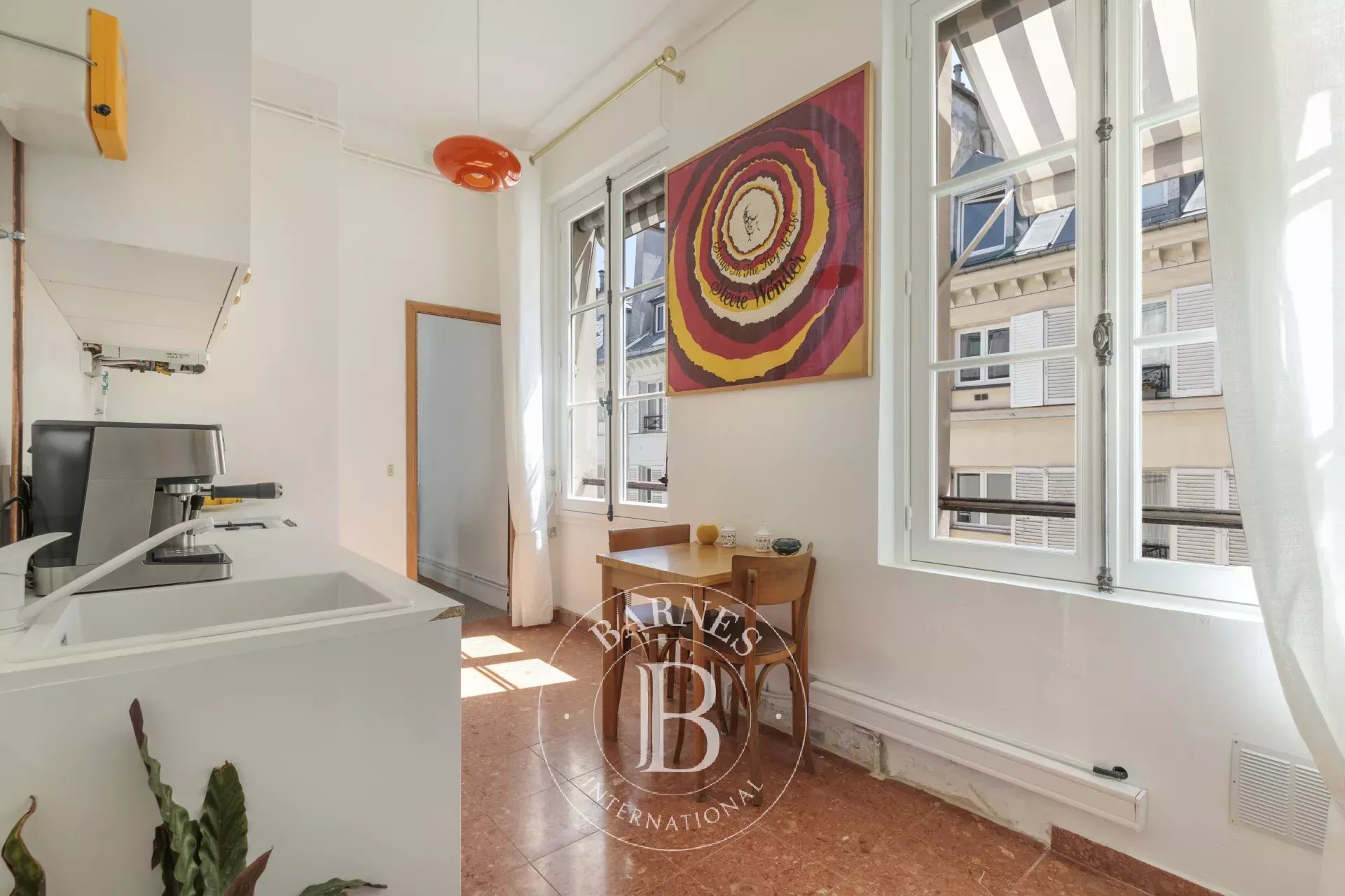 Paris  - Appartement 4 Pi&egrave;ces 2 Chambres - picture 10