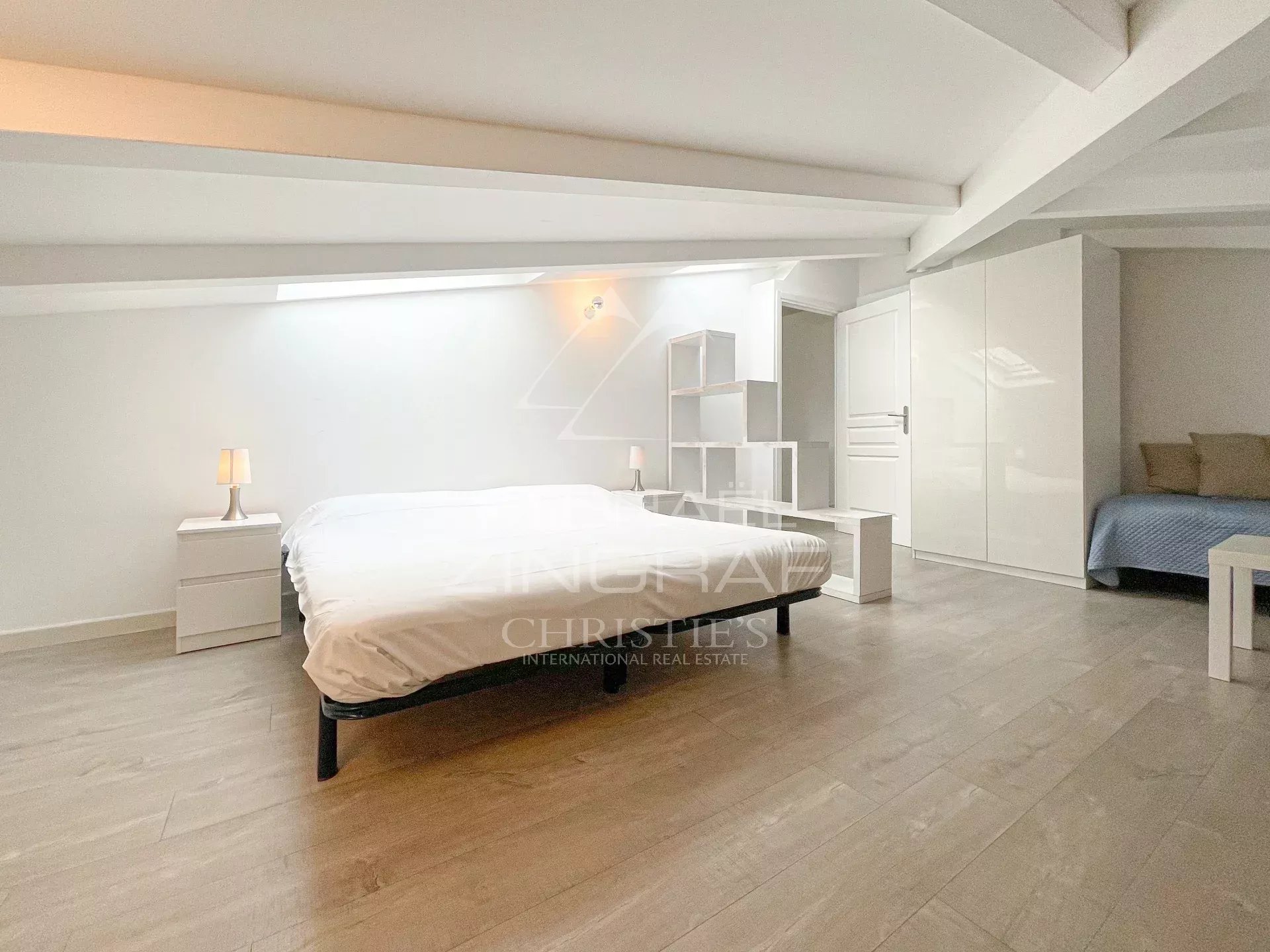 2 Bedroom Apartment/Flat's Image 7