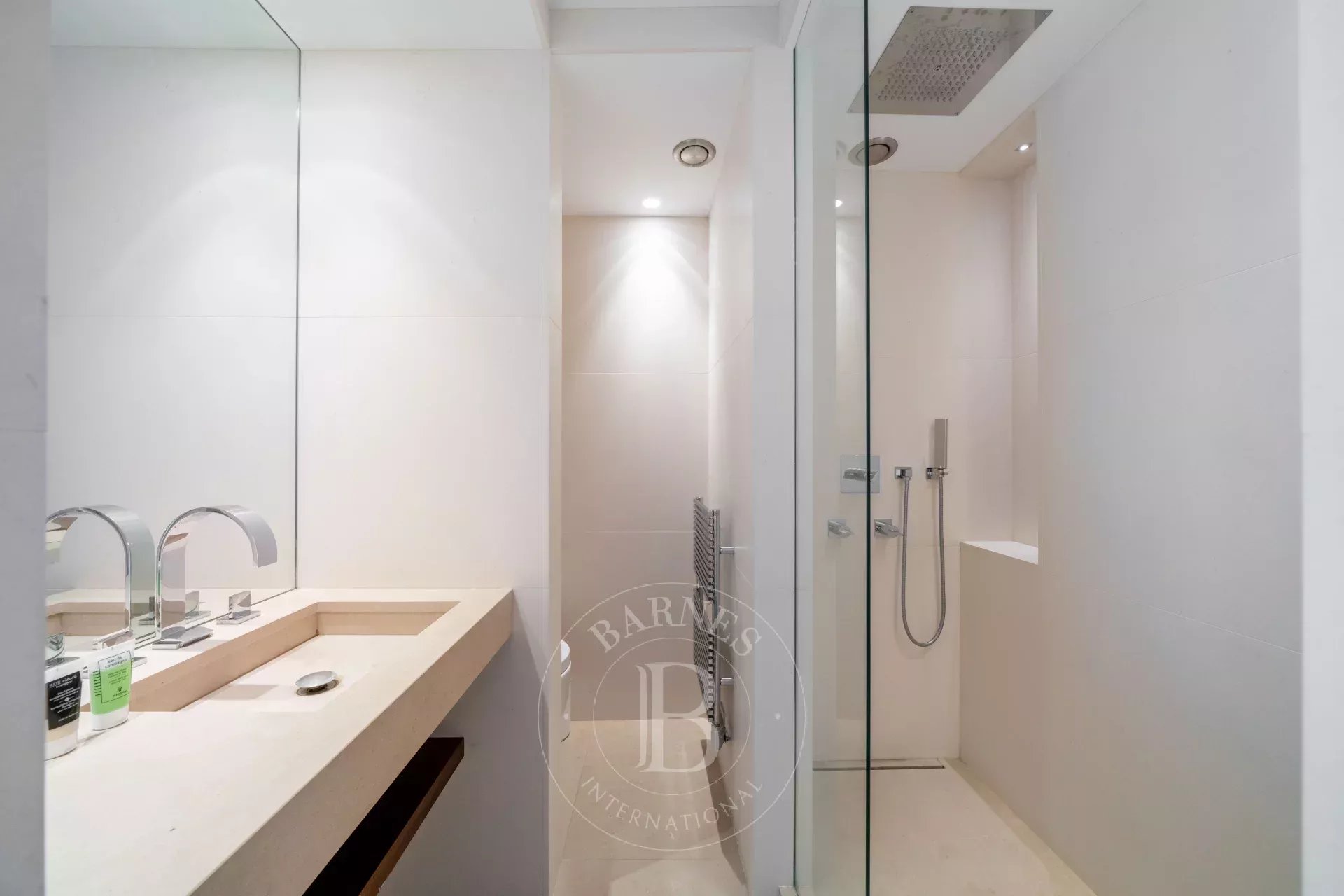 CO-EXCLUSIVITY - CANNES CROISETTE - 6-ROOM APARTMENT - MODERN - PANORAMIC SEA VIEW - picture 14
