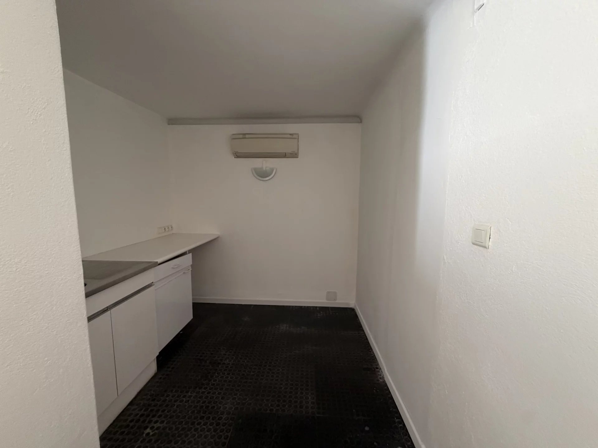 NICE , 2 pièces , EXCLUSIVITE ,ST MAURICE — photo 4