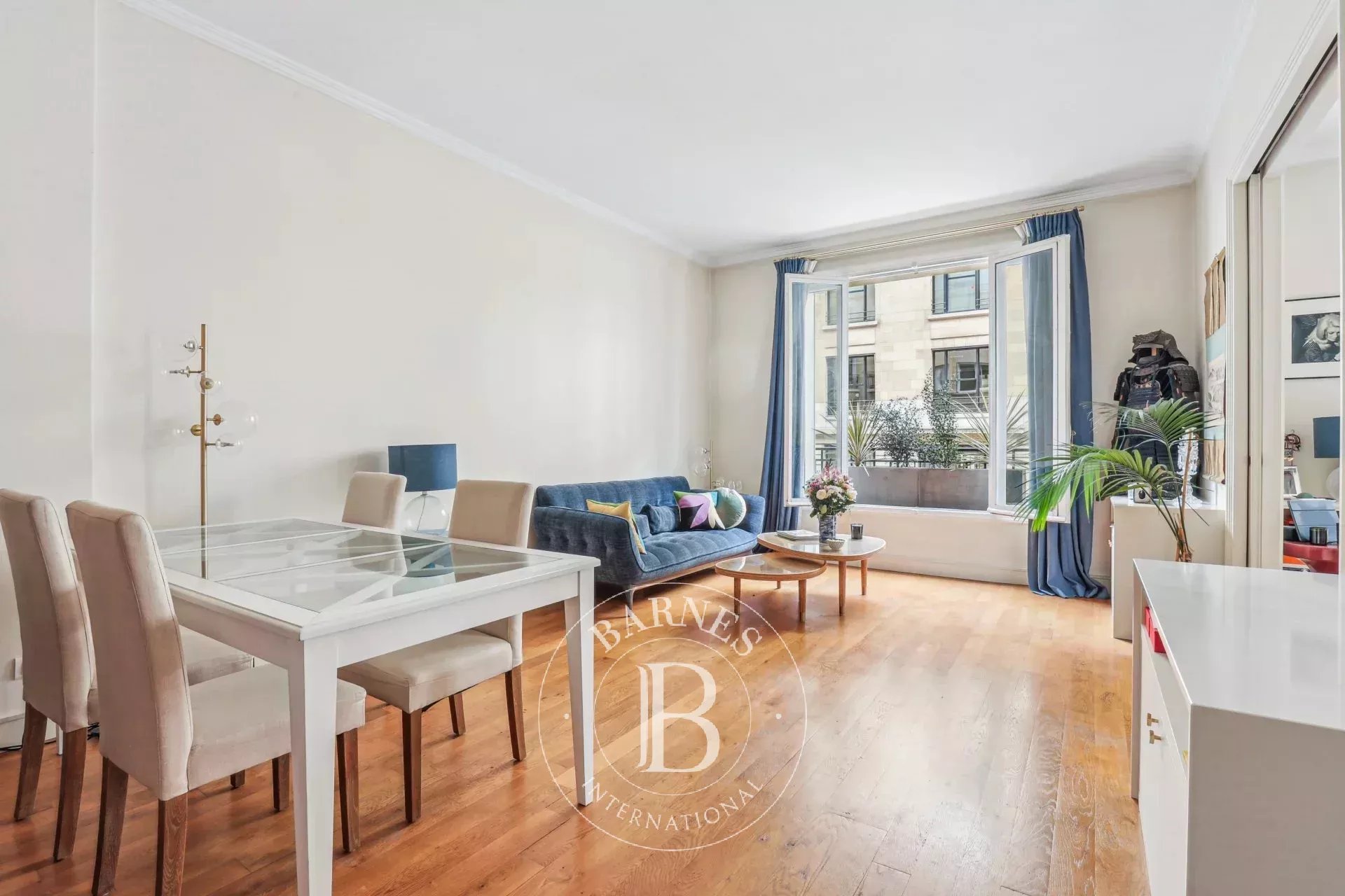 Daire Paris 7ème - picture 5