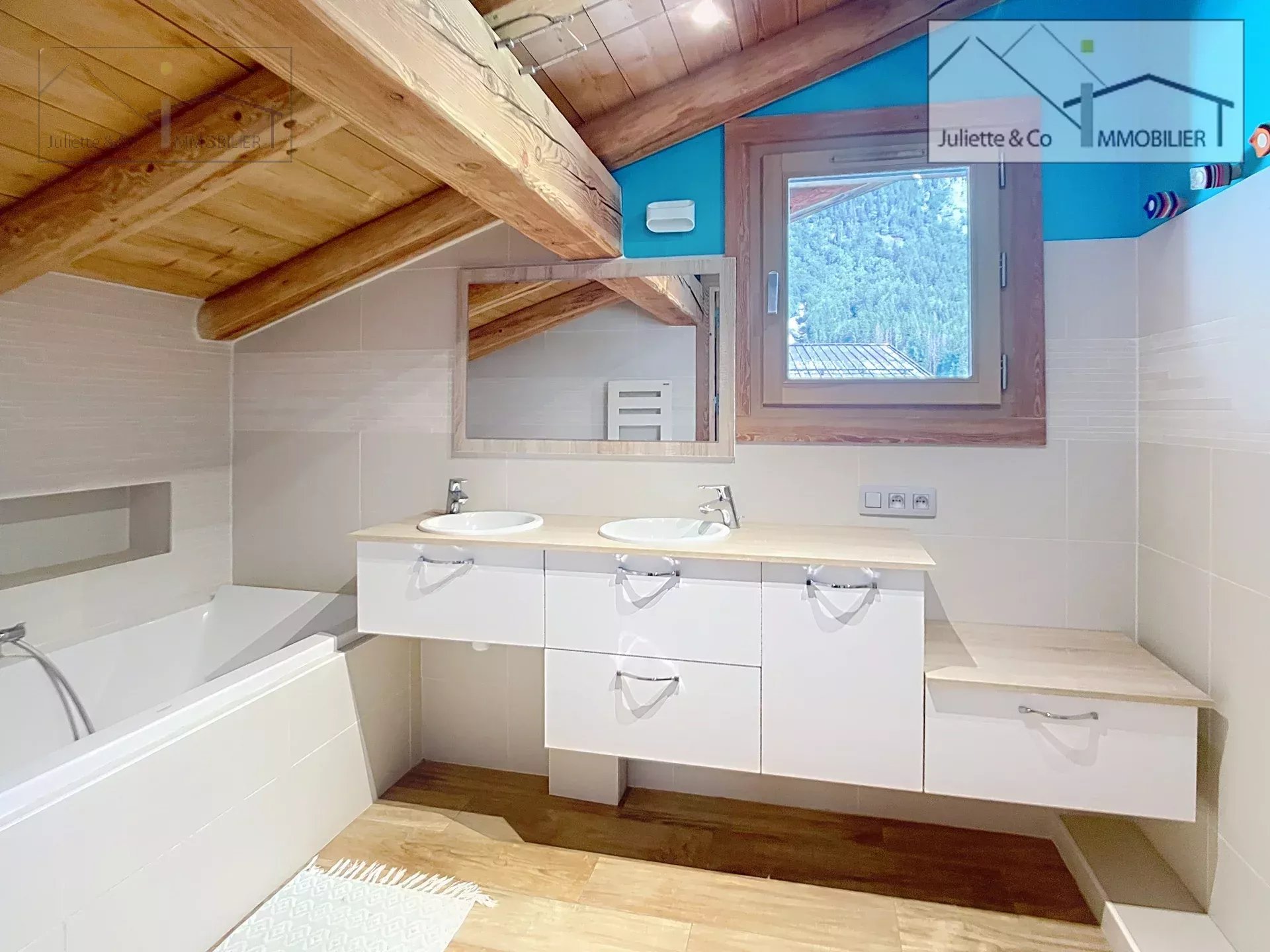 Photo of Charming Chalet for Sale in Chamonix-Mont-Blanc