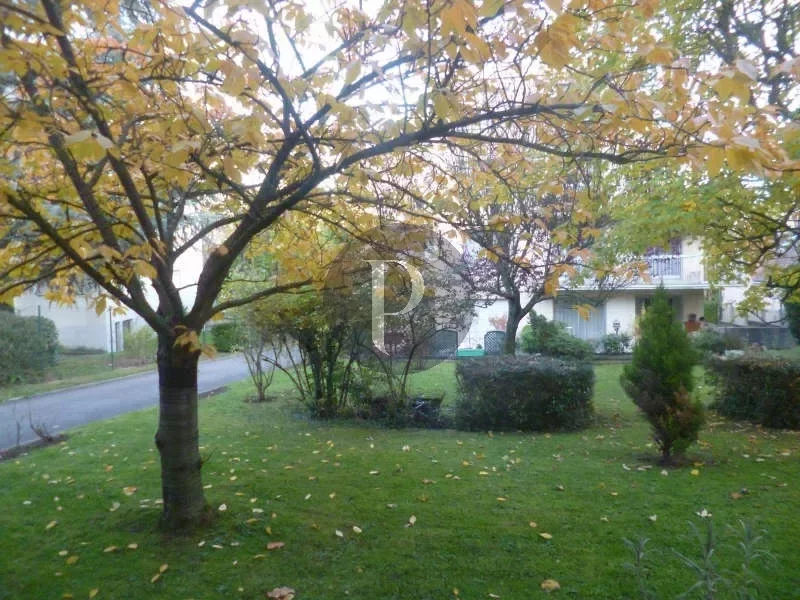 location-appartement-1-piece-chatenay-malabry-83867127