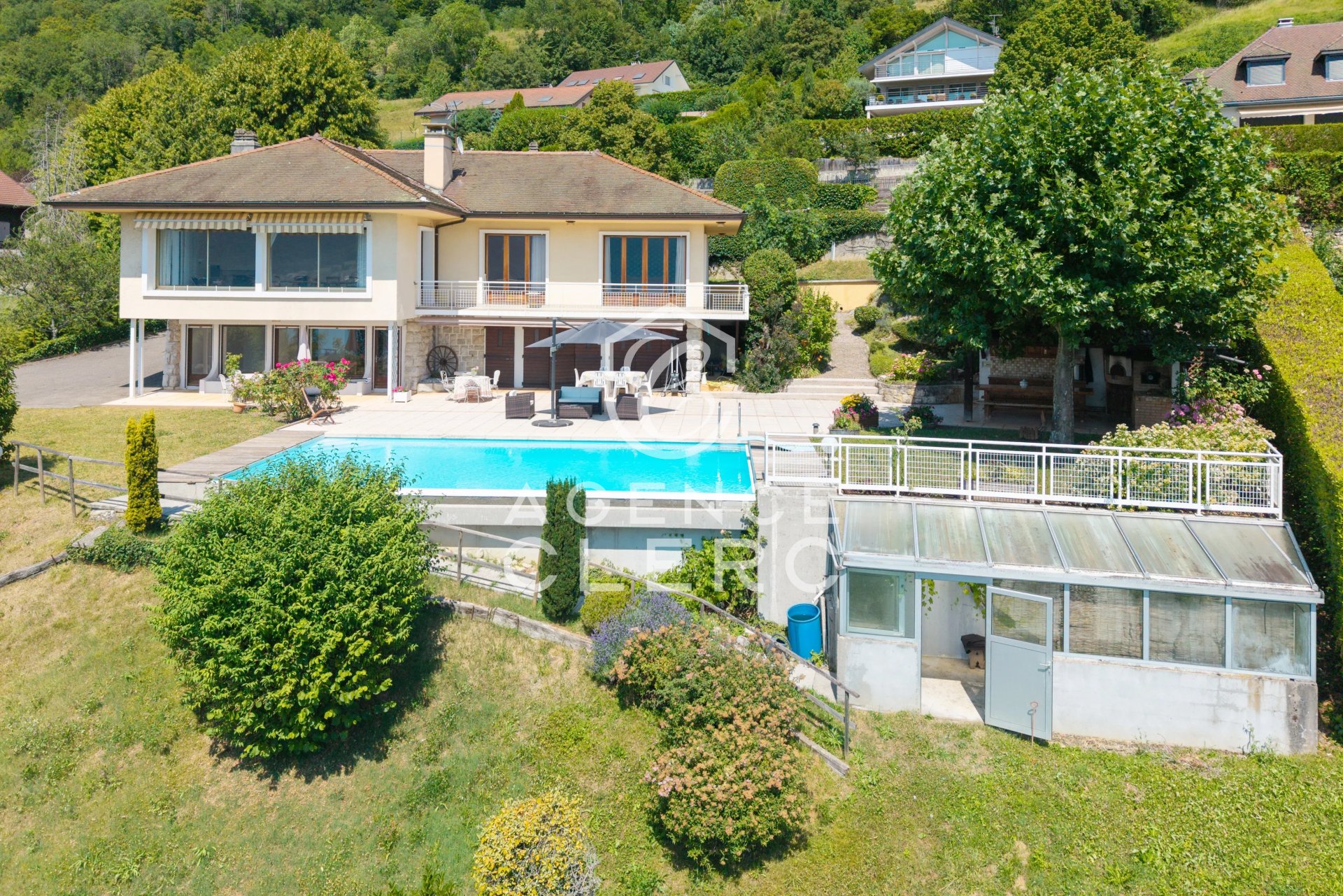 4 Bedroom Villa/Townhouse's Image 12