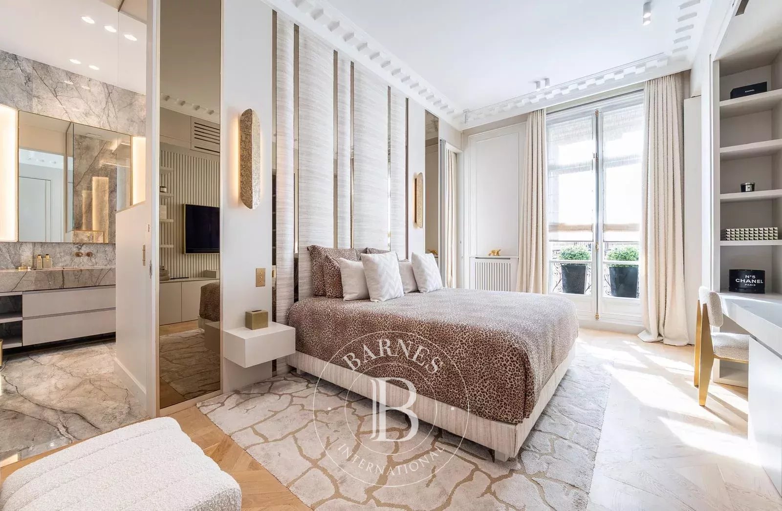 Daire Paris 16ème - picture 12