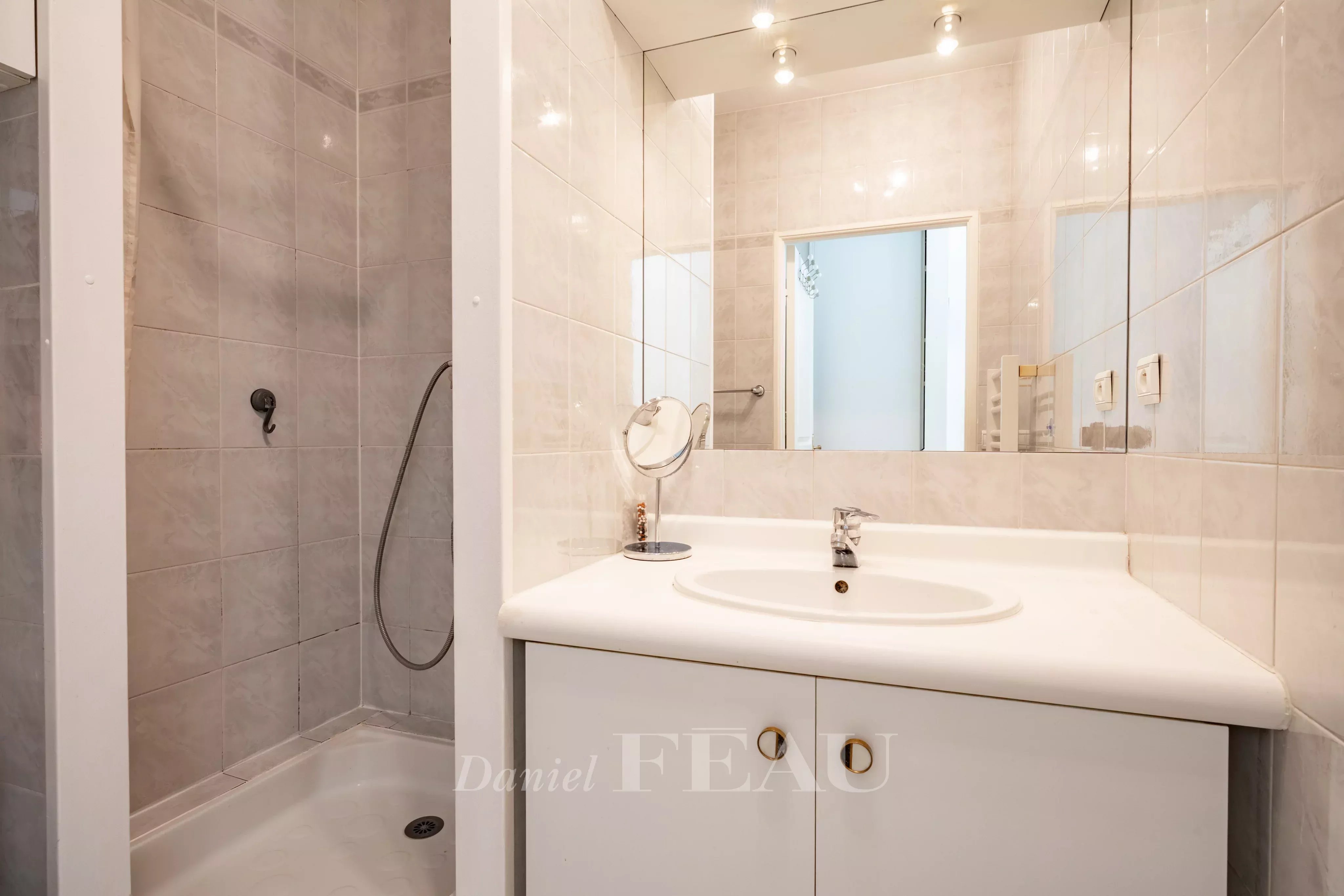 Sale Apartment Boulogne-Billancourt