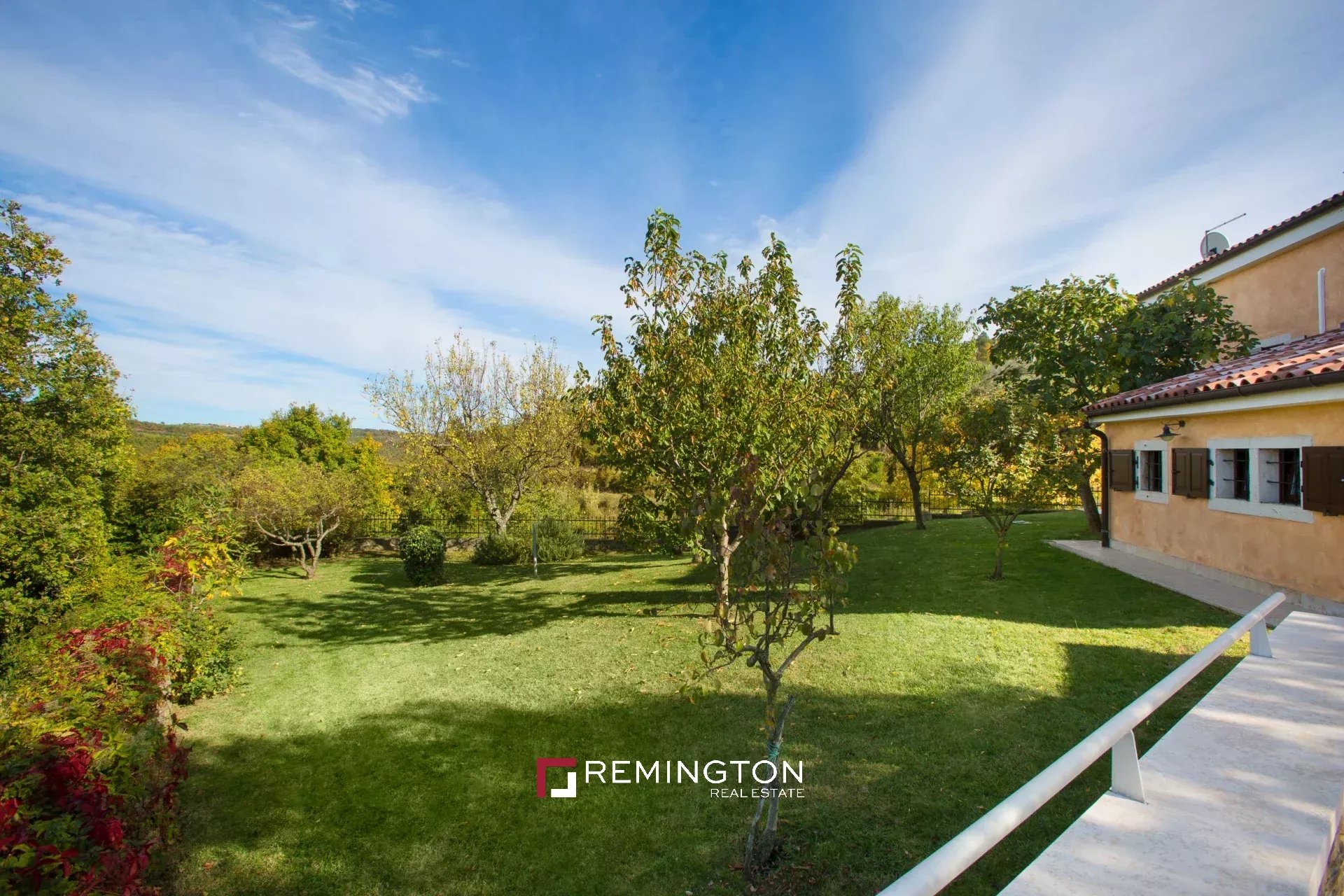 2 Bedroom Villa/Townhouse's Image 4