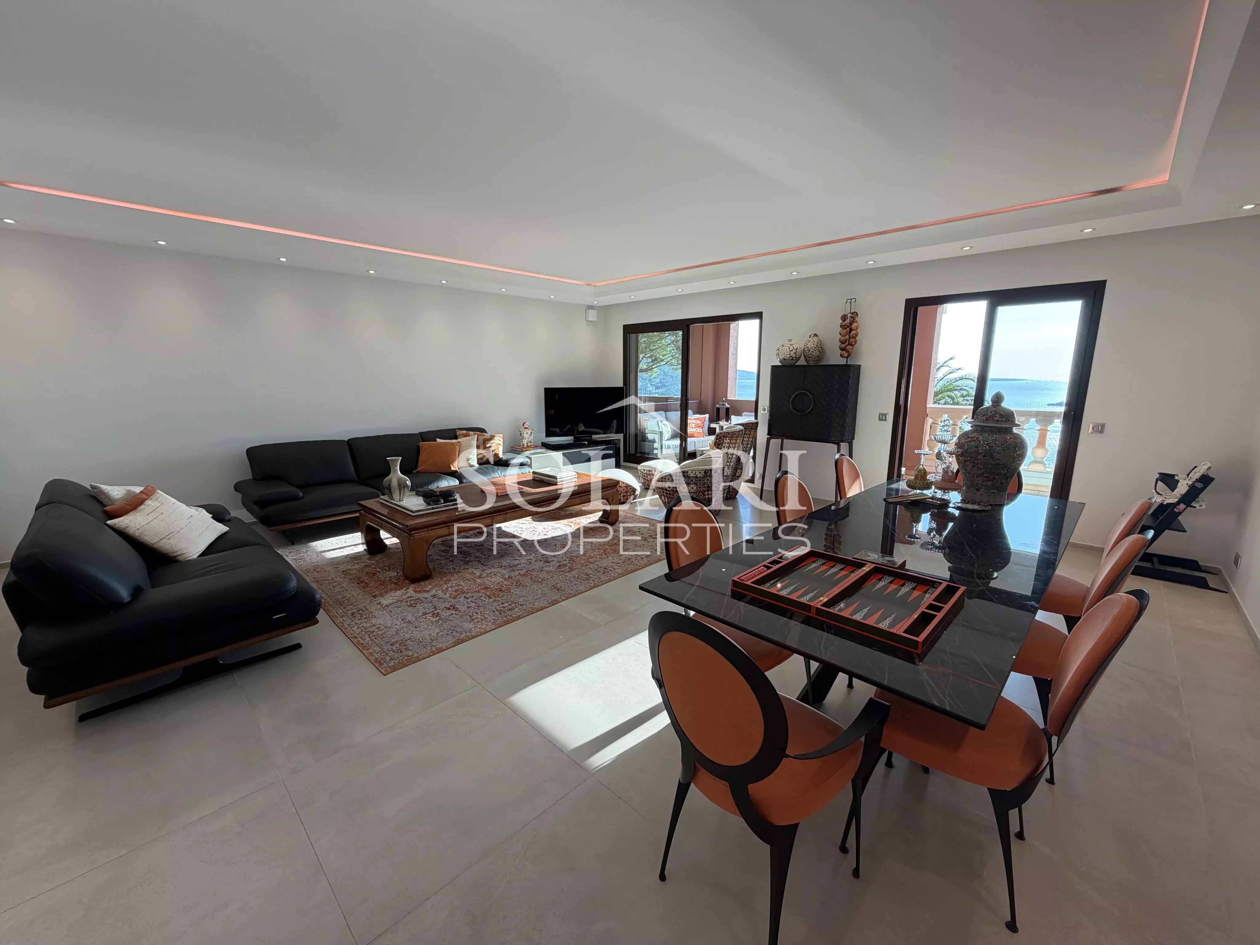 Appartement 3 pièces 116 m² · à Théoule-sur-Mer · 116 m² · 1 595 000 €