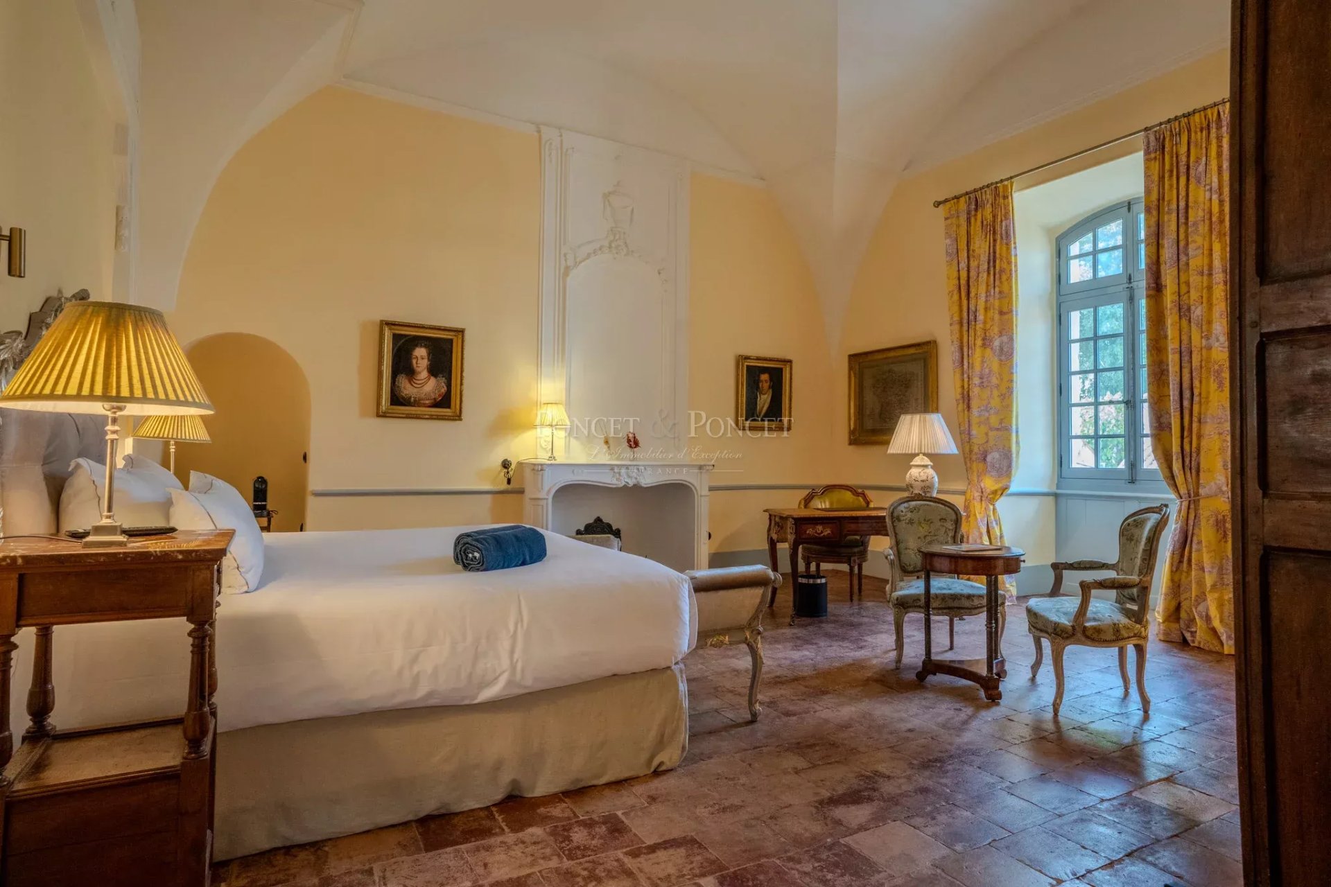 22 Bedroom Chateau's Image 19