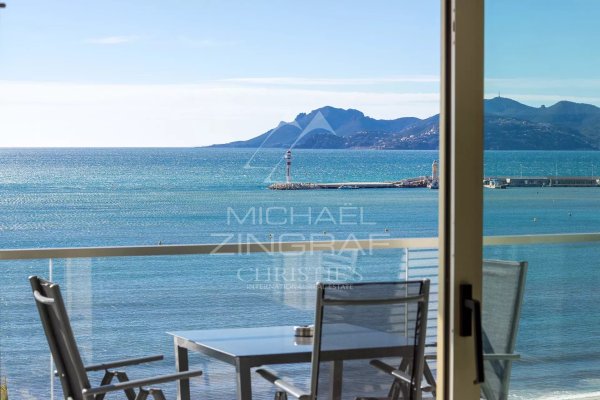 Luxury Panoramic Apartment Cannes Croisette | Family Estate France — photo 3