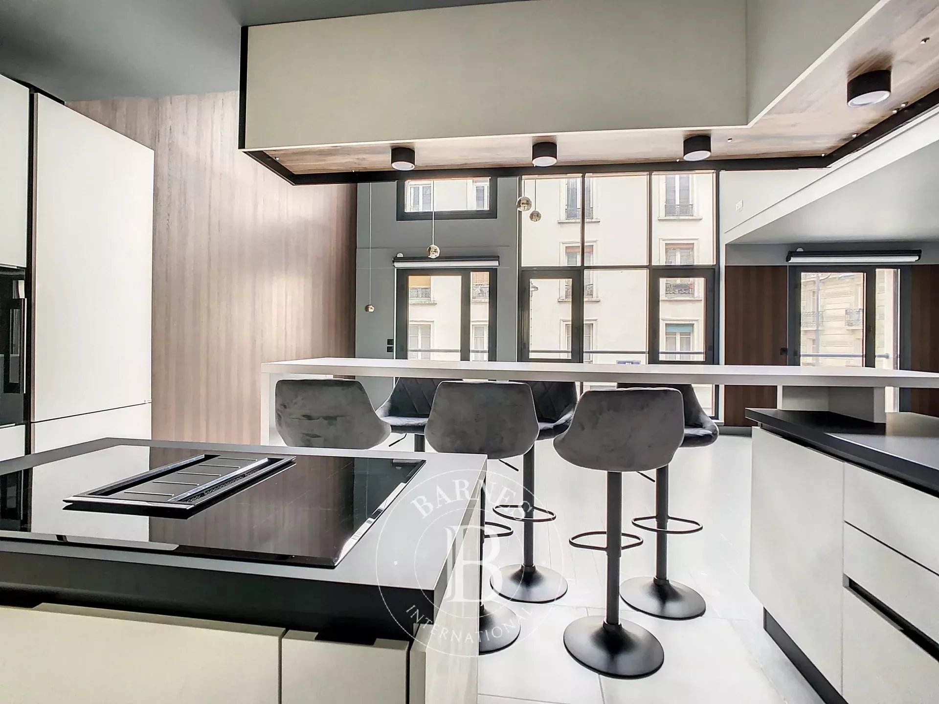 Daire Paris 18ème - picture 6