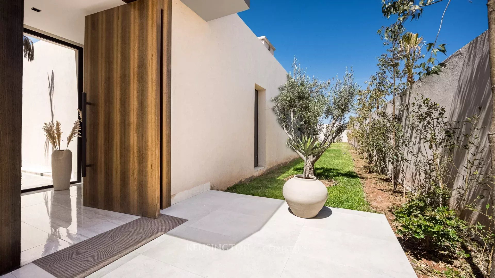 4 Bedroom Villa/Townhouse's Image 8
