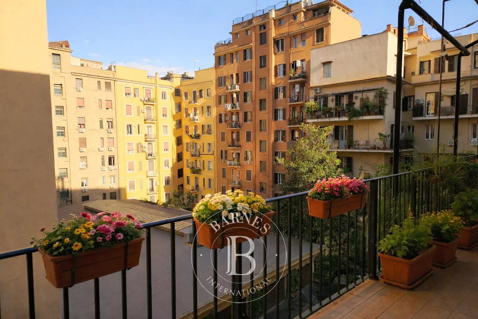 Roma  - Appartement 6 Pi&egrave;ces 3 Chambres - picture 4