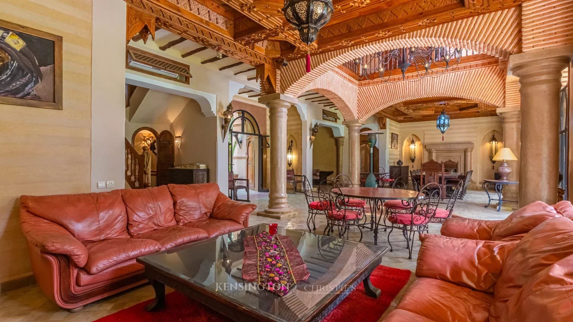 10 Bedroom Villa/Townhouse's Image 7