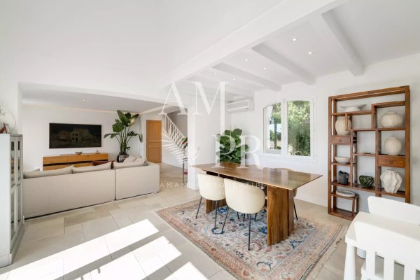 Villa for sale in Cannes Californie with Panoramic Sea Views — photo 7