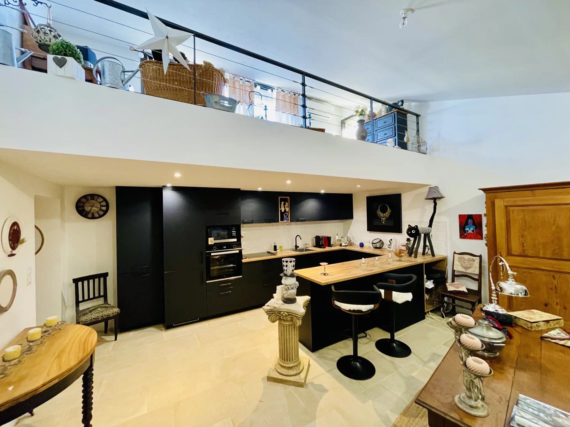 Agence immobilière de 