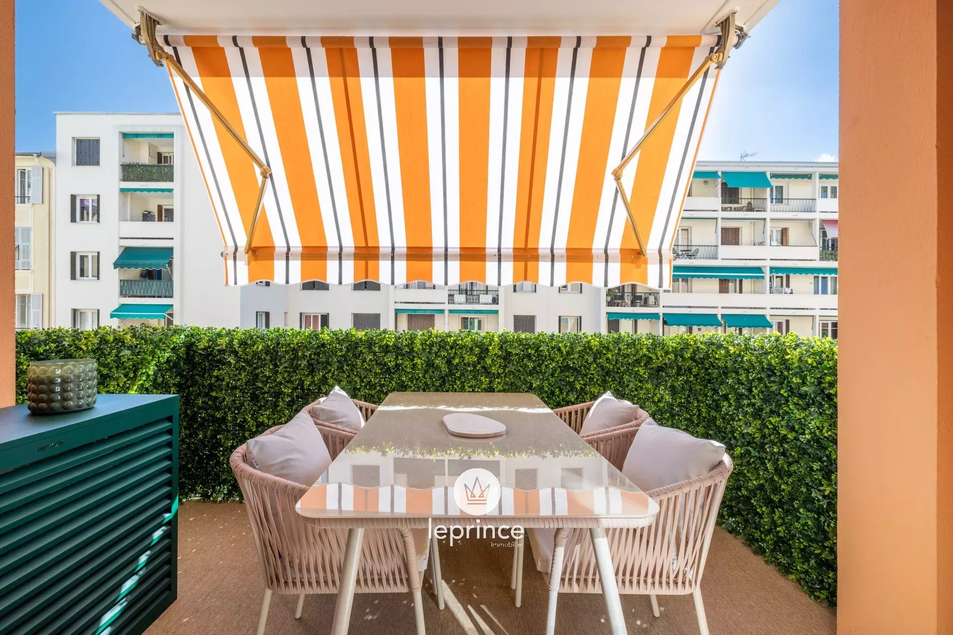 Agence immobilière de 