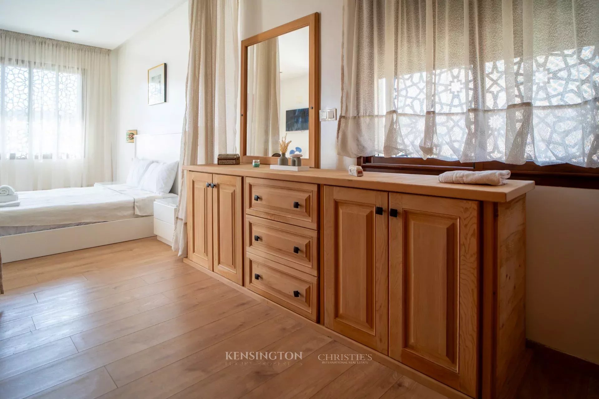 4 Bedroom Villa/Townhouse's Image 12