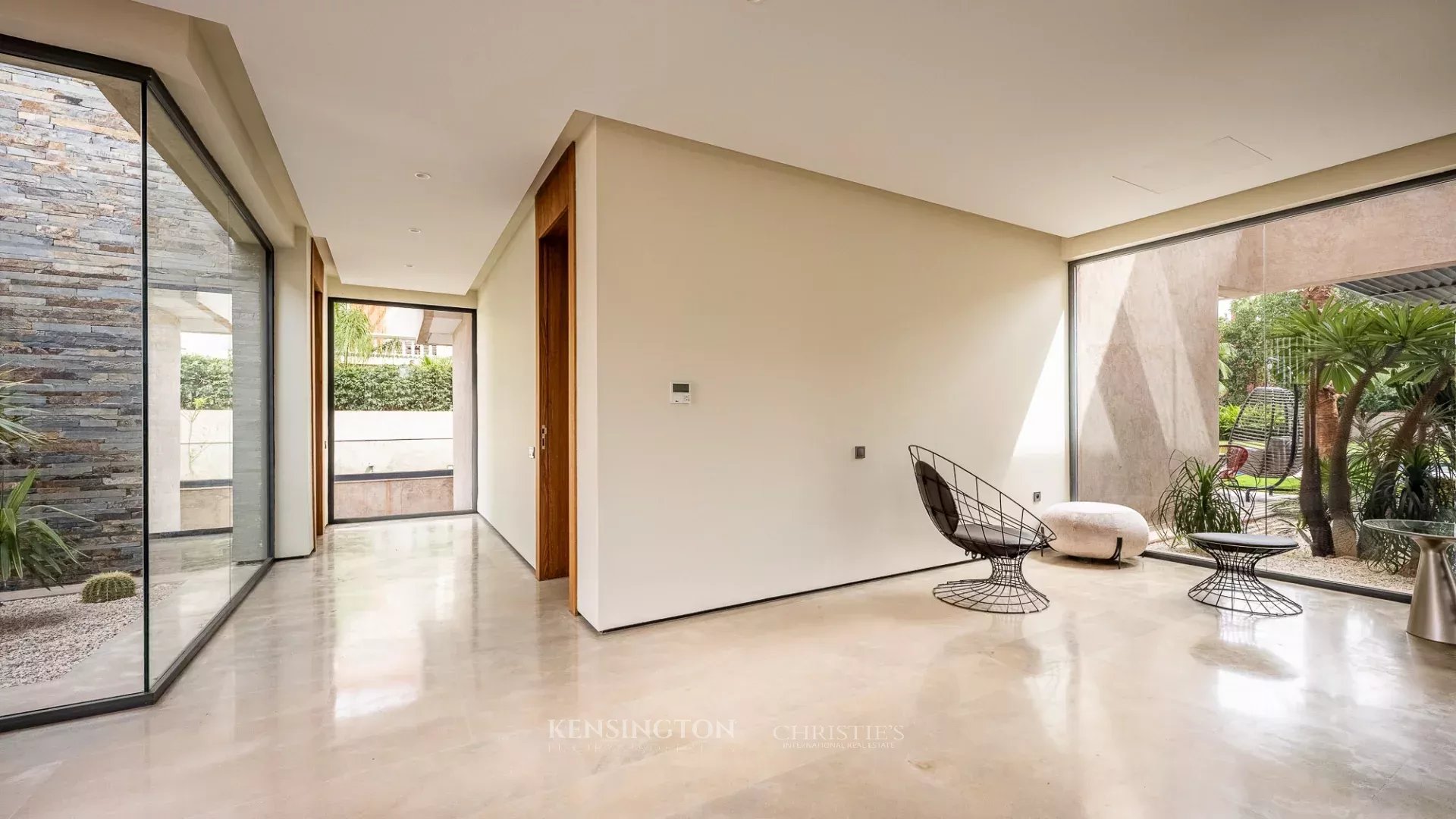 5 Bedroom Villa/Townhouse's Image 9