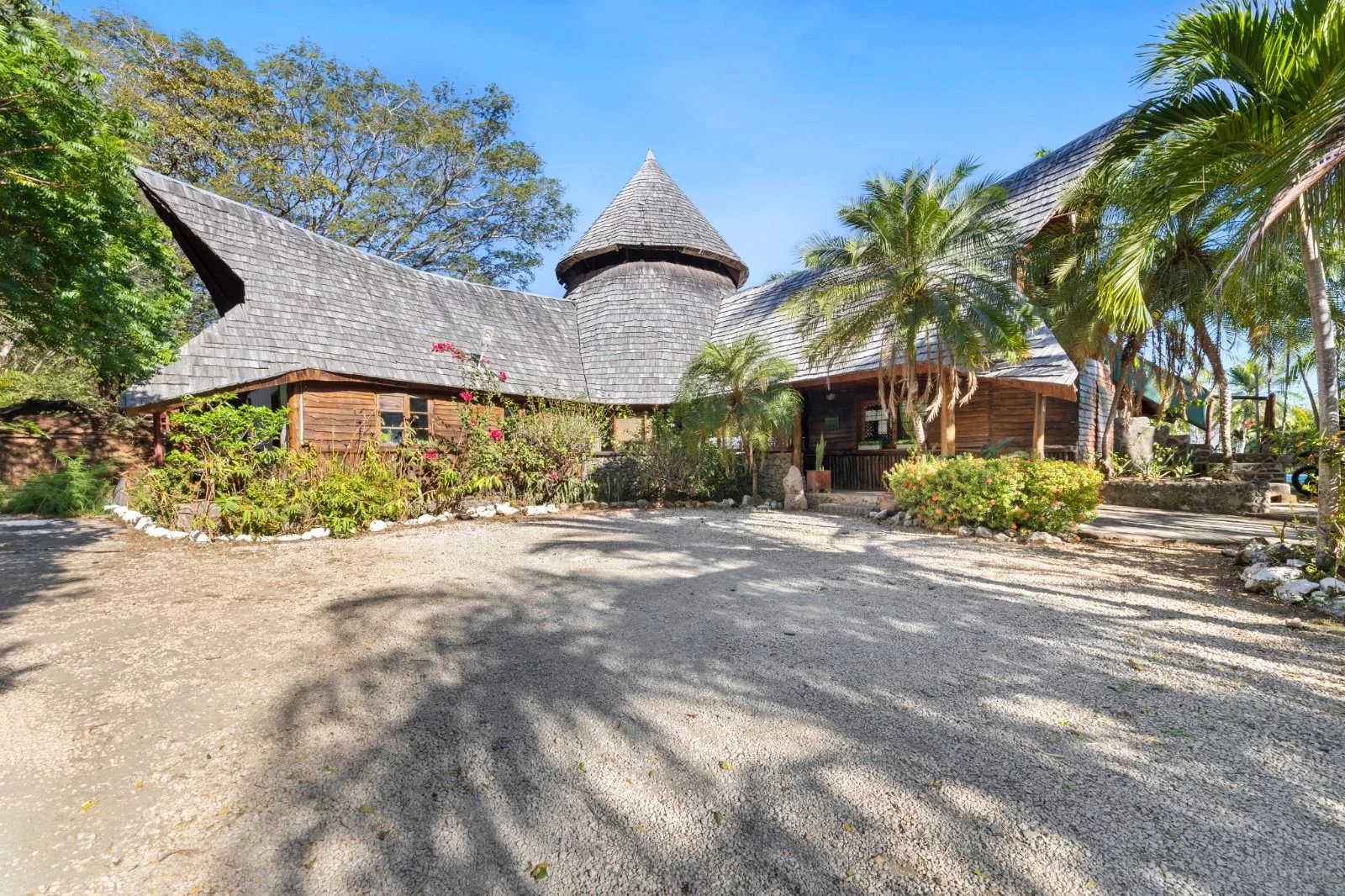 Sale Hotel Veintisiete de Abril