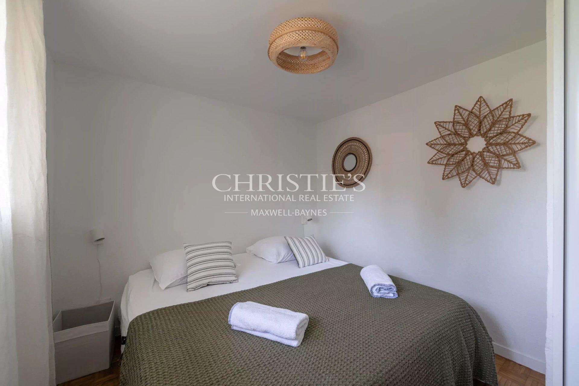 3 Bedroom Villa/Townhouse's Image 6