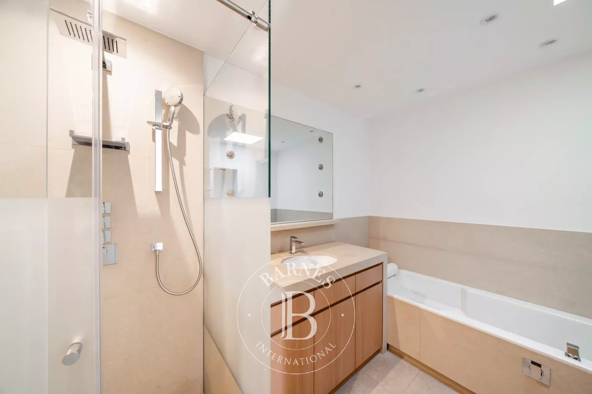 Daire Cannes - picture 16