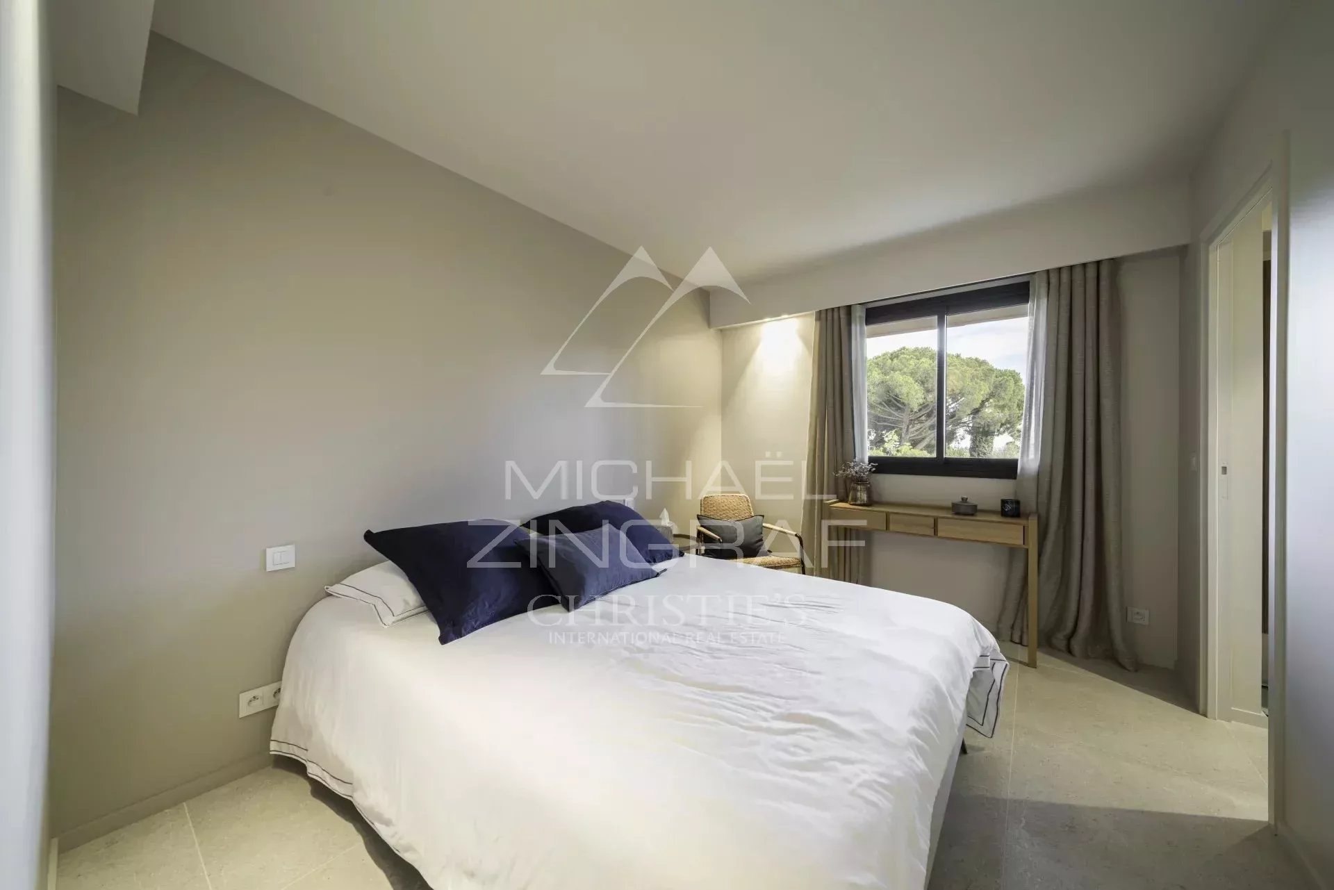 2 Bedroom Apartment/Flat's Image 5