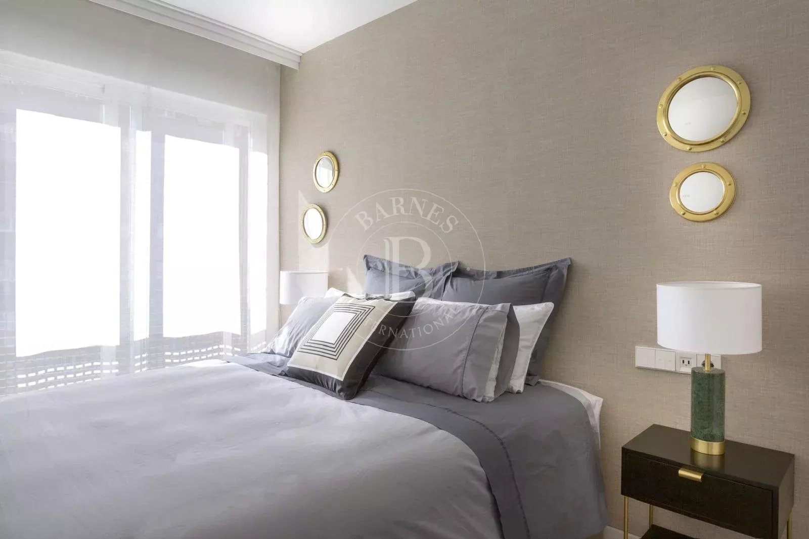 Daire Madrid - picture 12