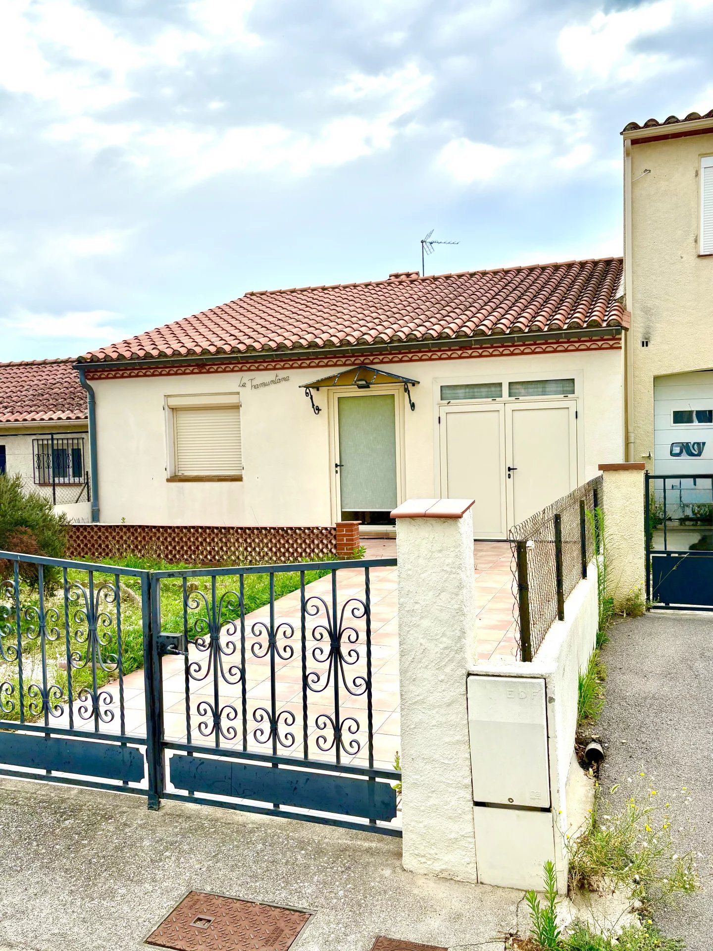 Agence immobilière de 