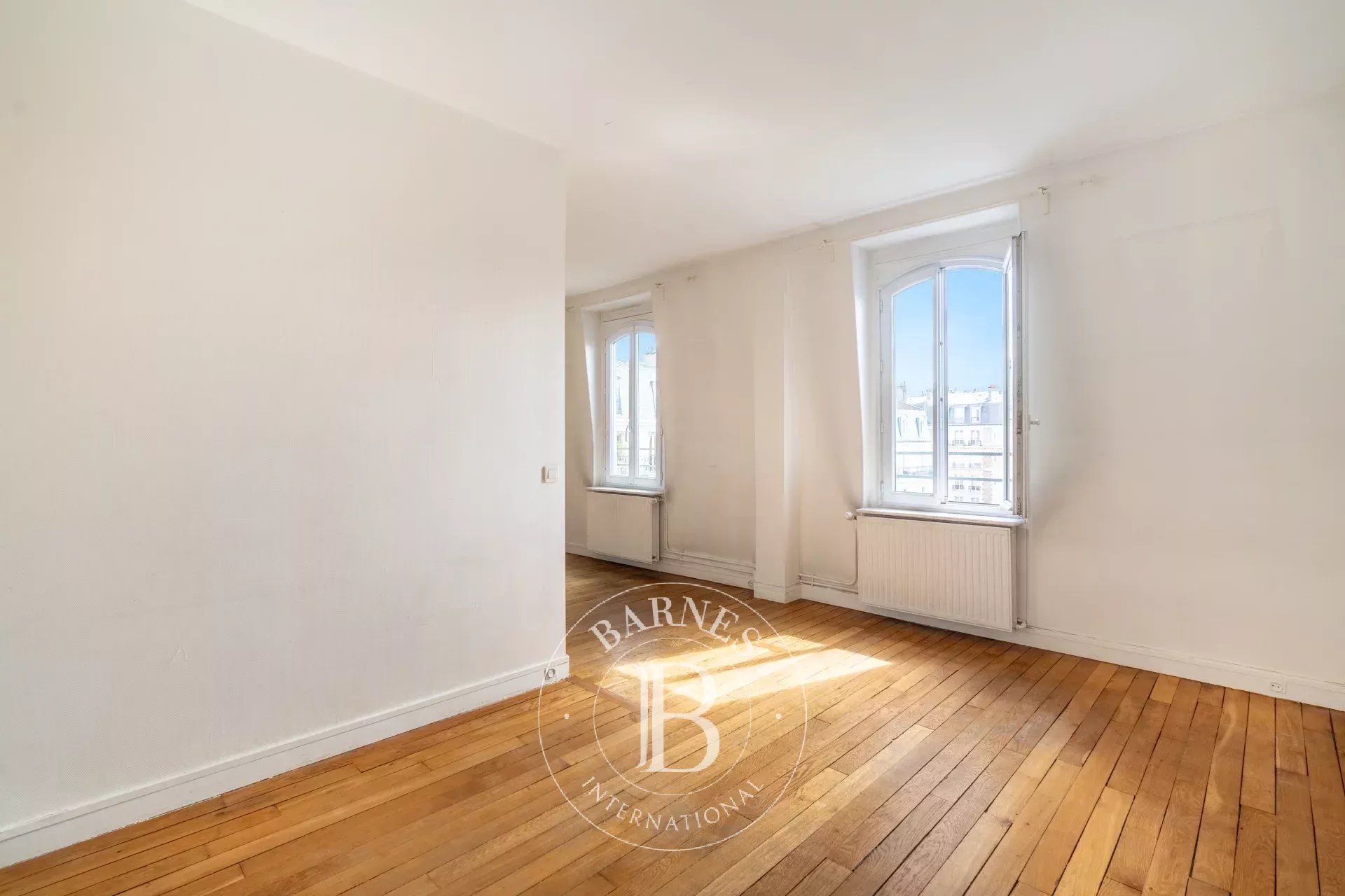 Daire Levallois-Perret