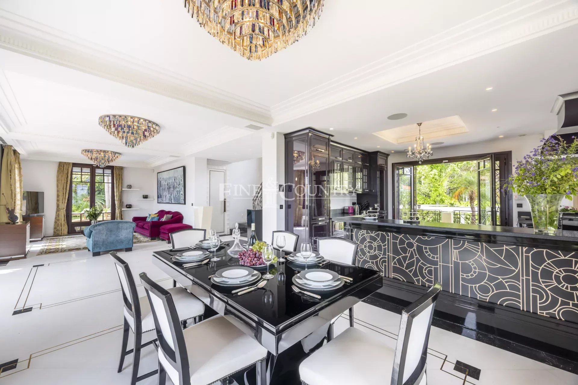 Photo of Art Deco Villa for Sale, Cannes Californie