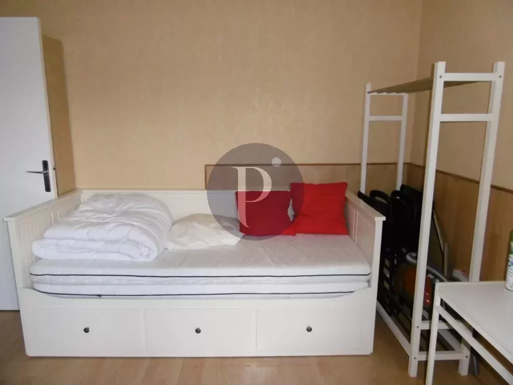 location-appartement-1-piece-le-plessis-robinson-83864118
