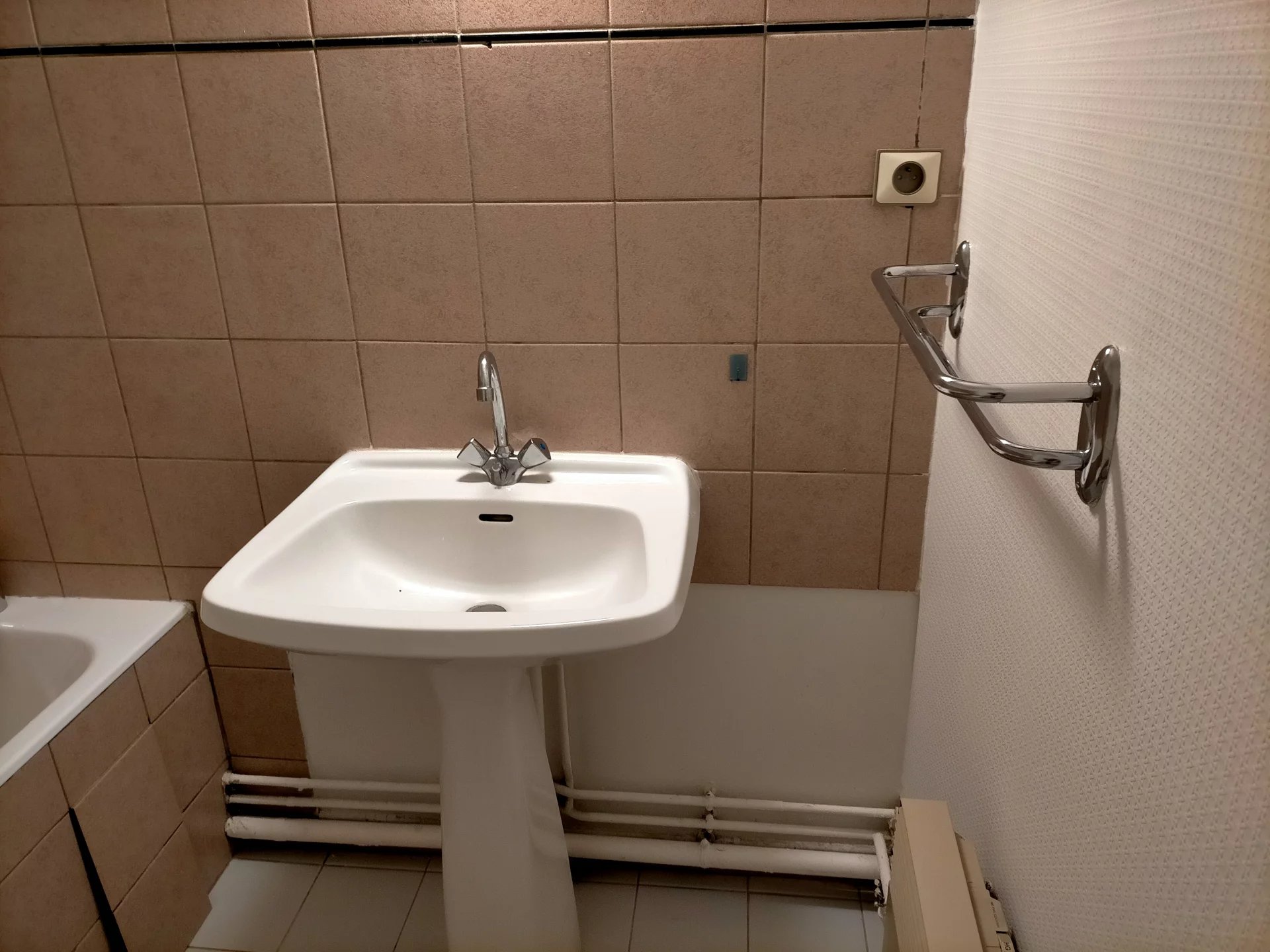 84308496 Location Lyon 6ème