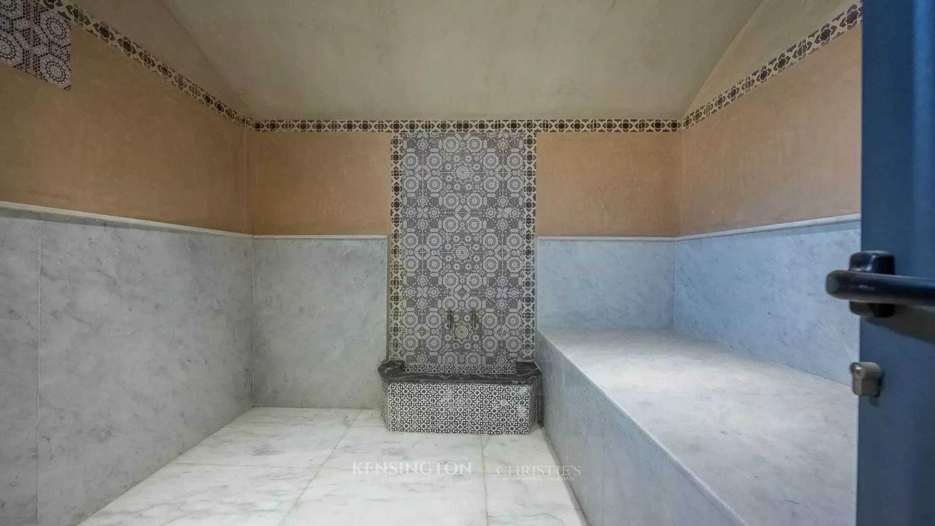 4 Bedroom Villa/Townhouse's Image 30