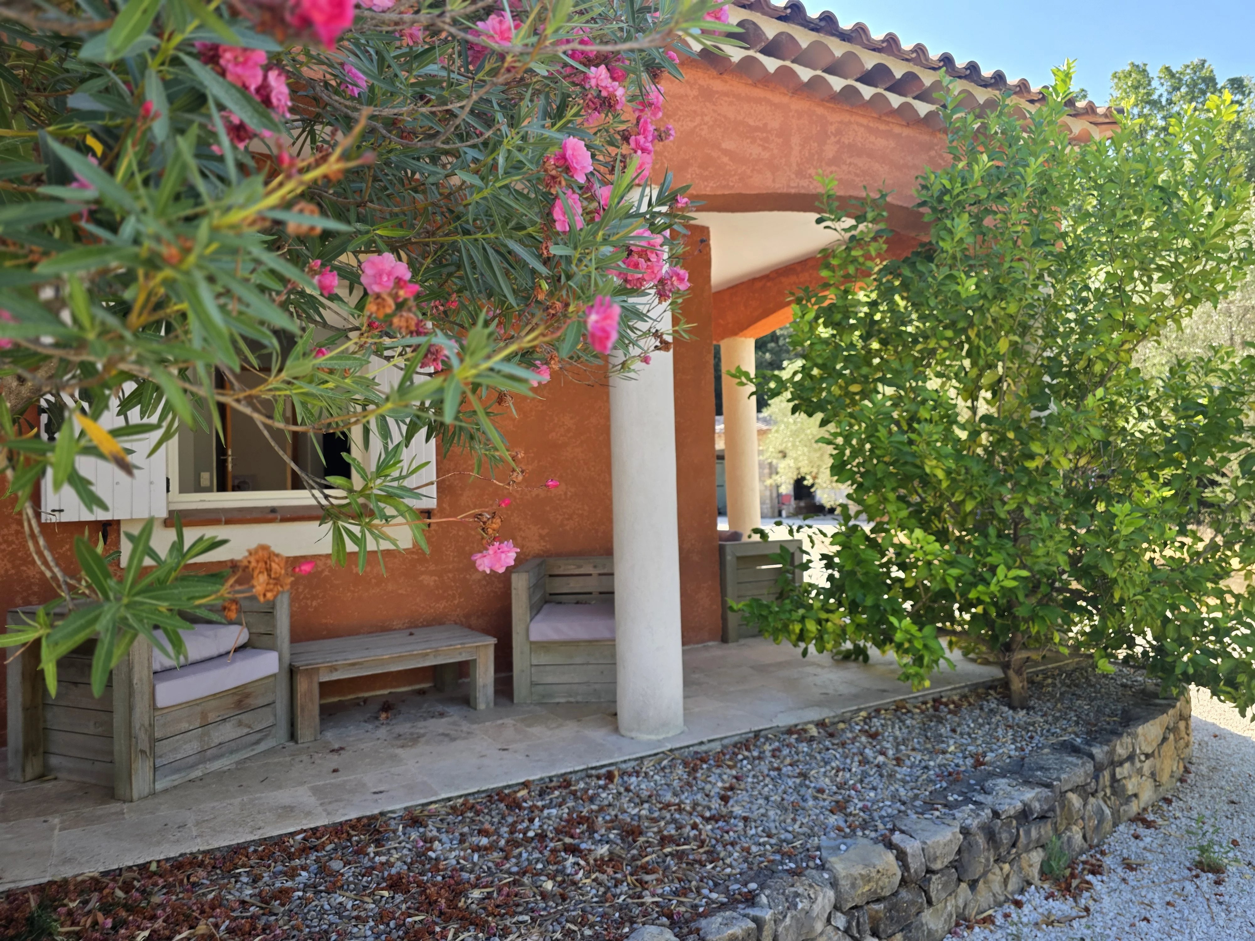 Villa plain-pied - 3 chambres - 3800m² jardin - double  garage -  piscine — photo 12