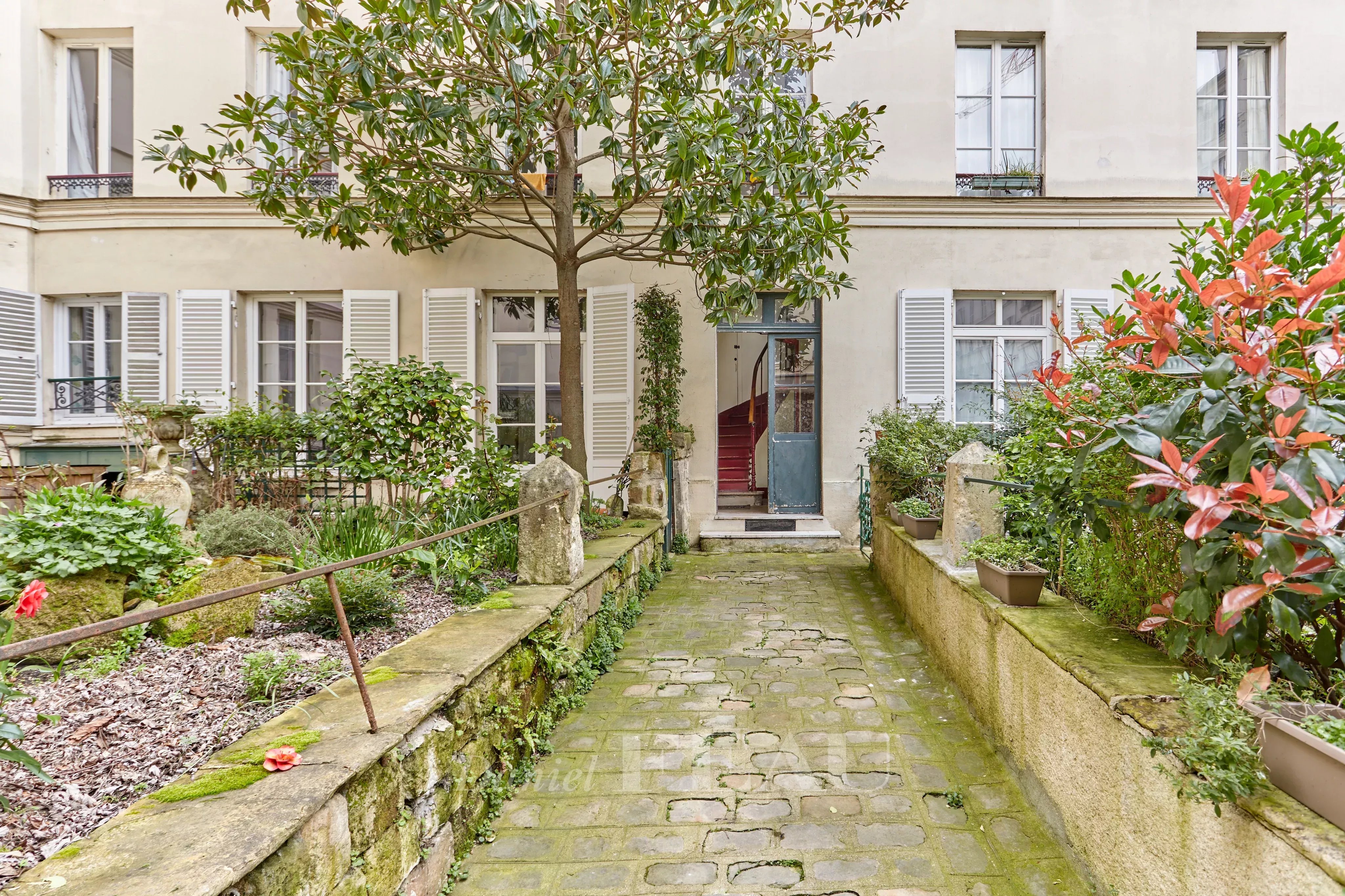 Paris 5th District – An apartment with great potential
