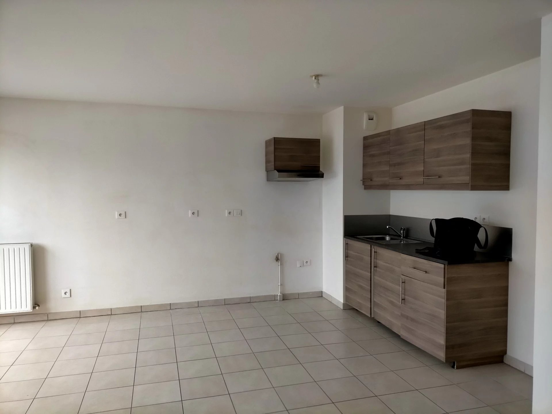 481581 Location Meyzieu